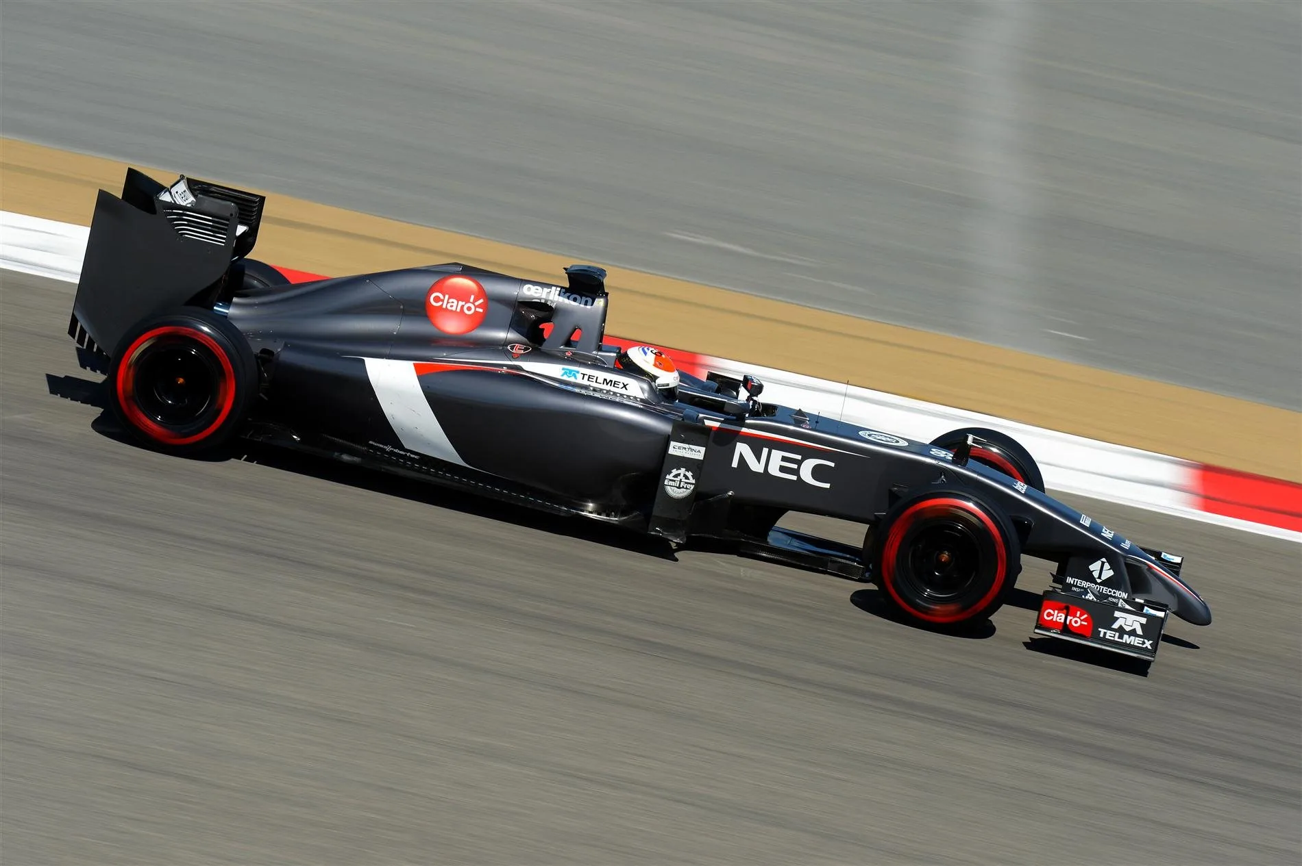 Adrian Sutil (GER) Sauber C33. Formula One Testing, Day Four, Bahrain International Circuit, Sakhir, Bahrain, Sunday, 2 March 2014