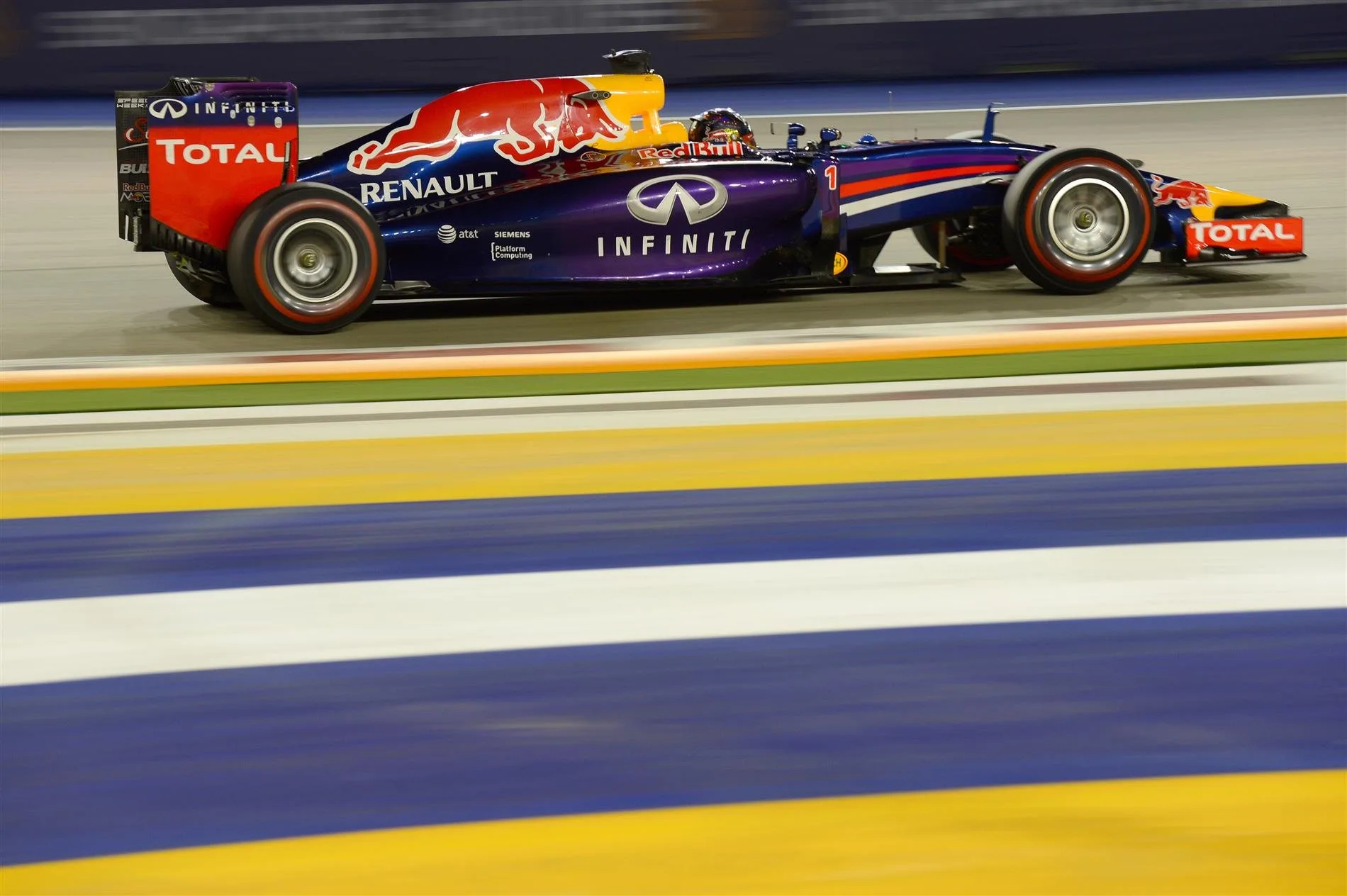 Sebastian Vettel (GER) Red Bull Racing RB10. Formula One World Championship, Rd14, Singapore Grand Prix, Marina Bay Street Circuit, Singapore, Practice, Friday, 19 September 2014