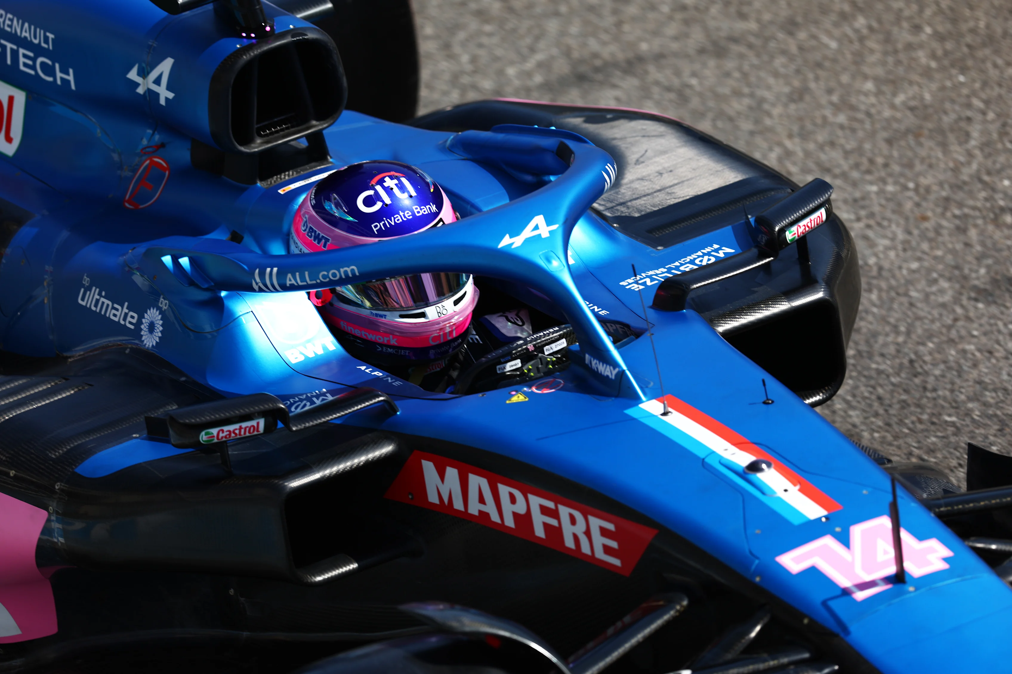 LE CASTELLET, FRANCE - JULY 23: Fernando Alonso of Spain driving the (14) Alpine F1 A522 Renault on track during qualifying ahead of the F1 Grand Prix of France at Circuit Paul Ricard on July 23, 2022 in Le Castellet, France. (Photo by Clive Rose/Getty Images)