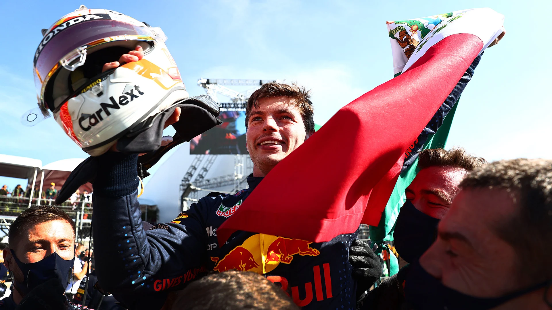 MEXICO CITY, MEXICO - NOVEMBER 07: Race winner Max Verstappen of Netherlands and Red Bull Racing