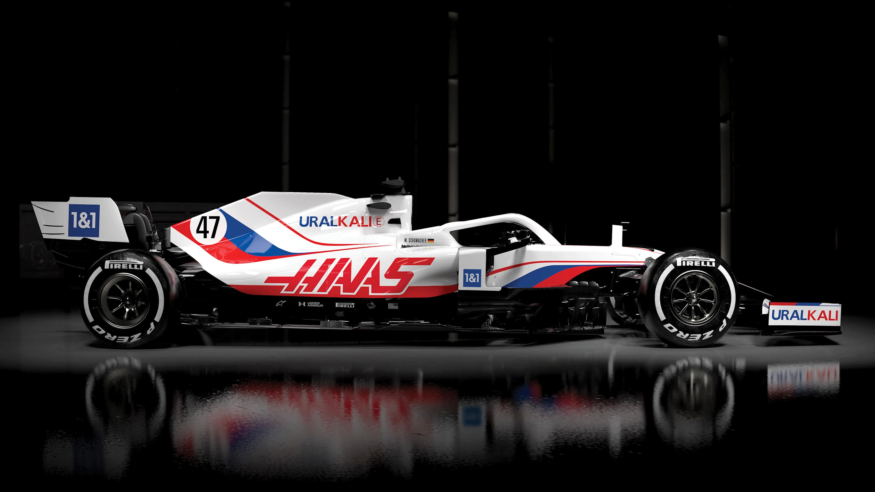 LIVERY_UNVEIL_PR_3.jpg