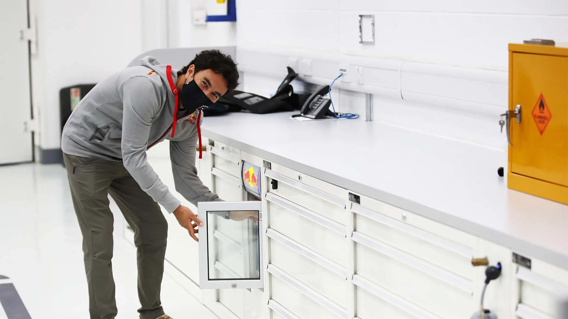 Red_Bull_Perez.jpg