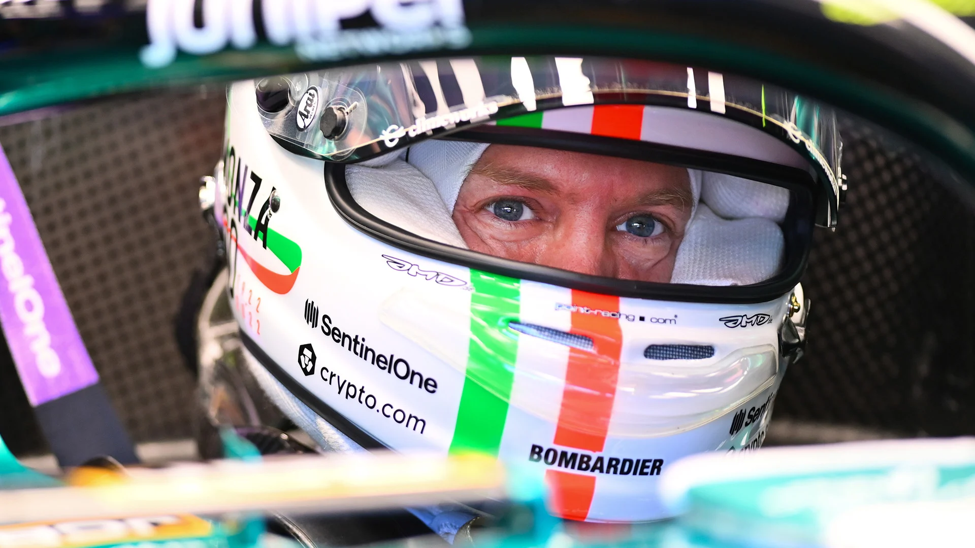 vettel-cockpit.jpg