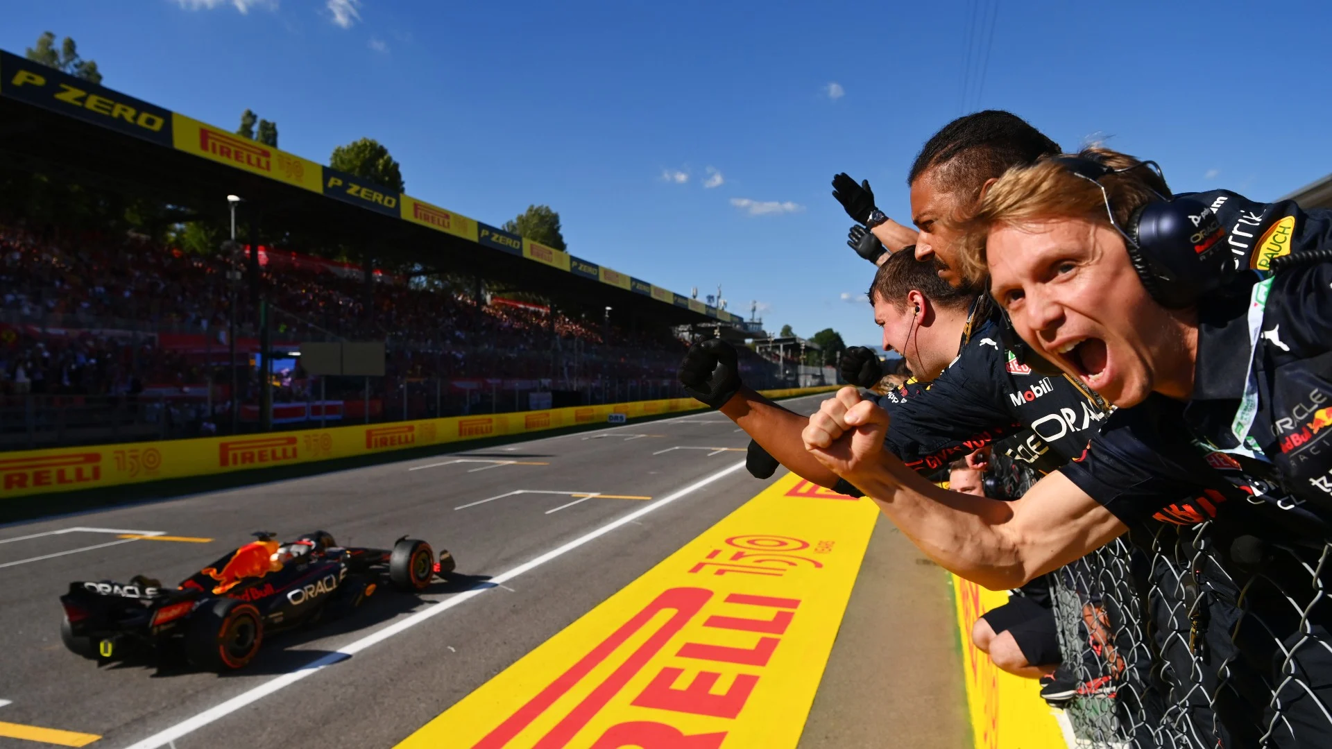 GettyImages-1422801029.jpg