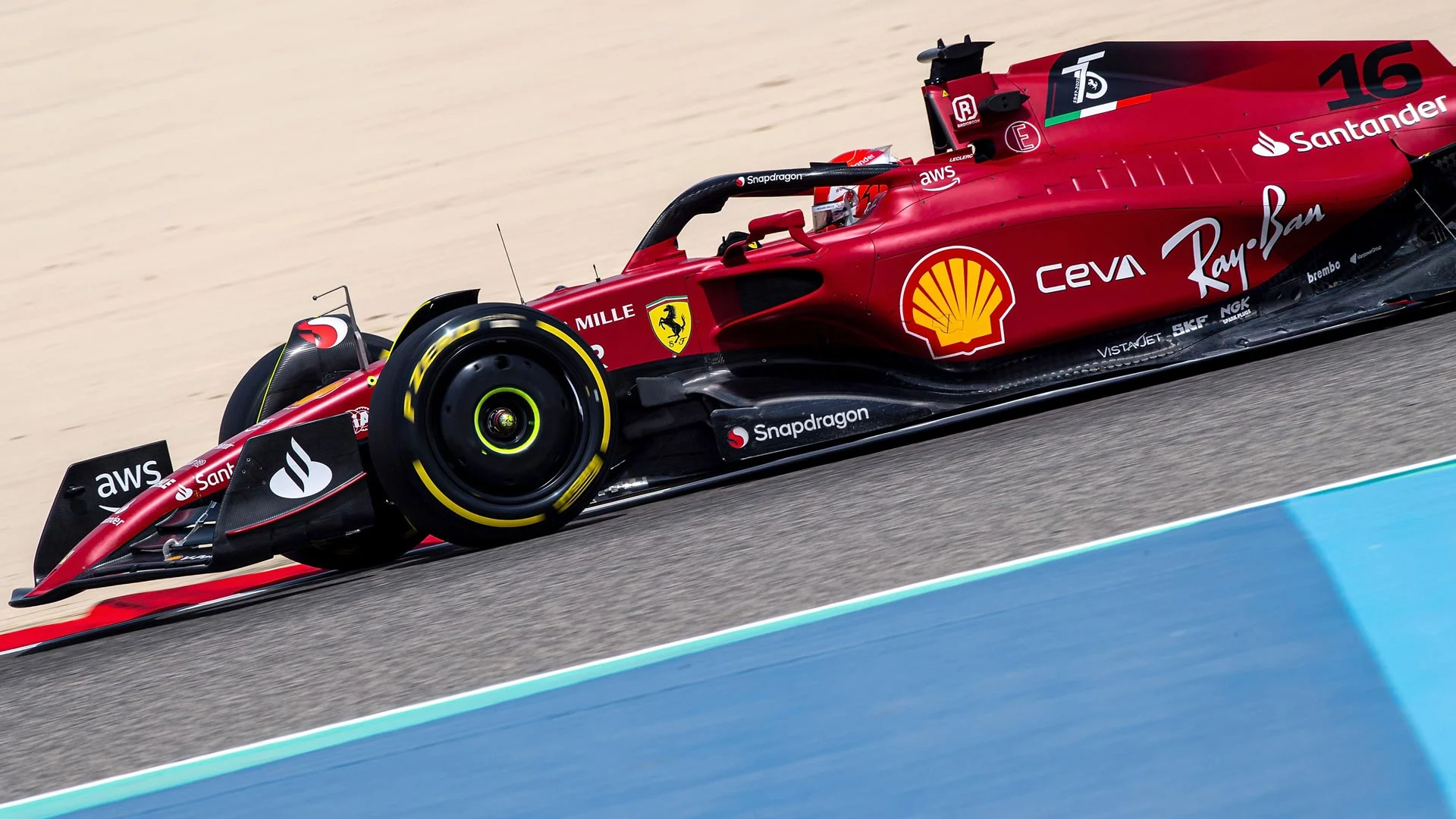 2200082-scuderia-ferrari-test-bahrain-2022-day-2.jpg