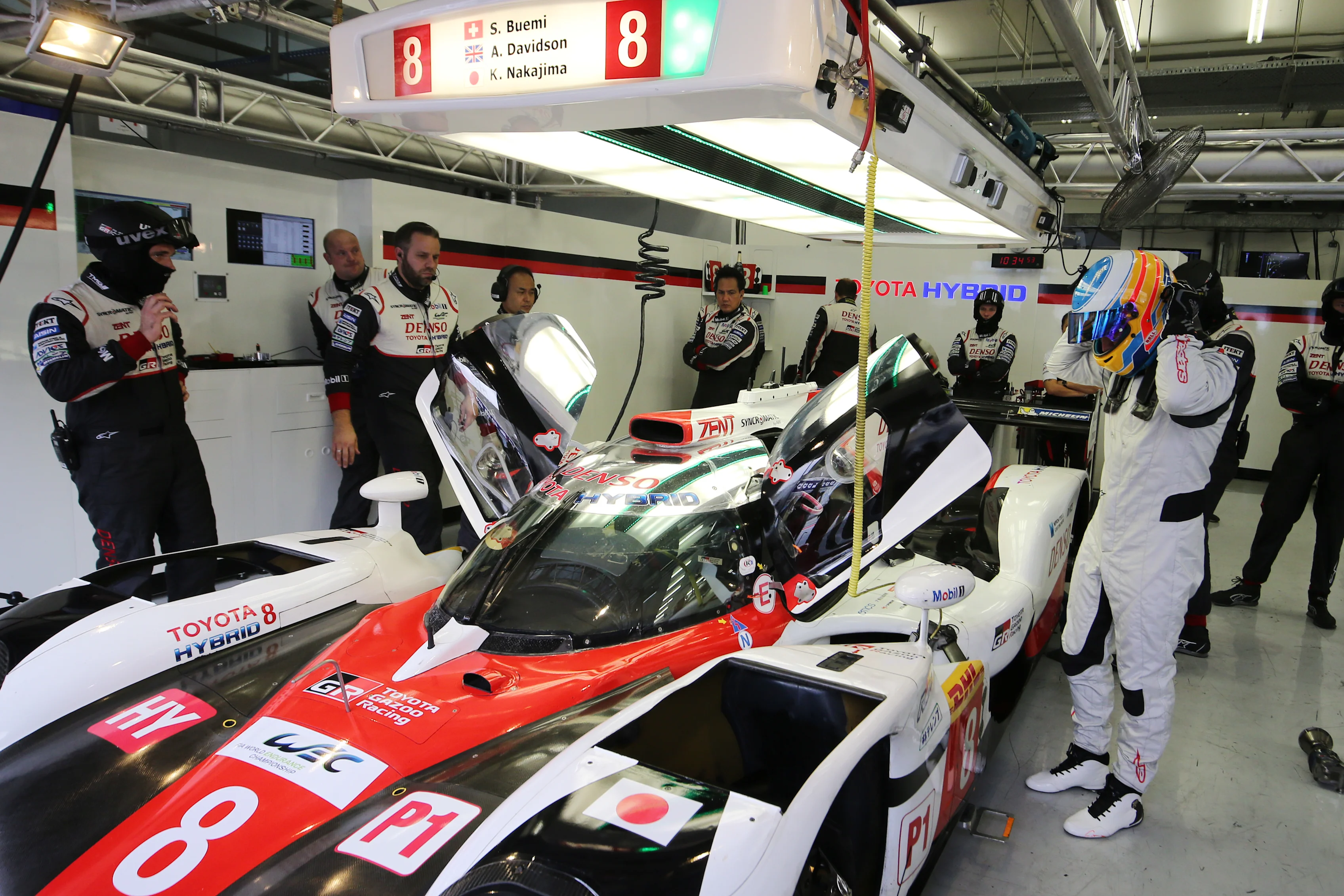 Fernando Alonso (ESP)
TOYOTA GAZOO Racing.
World Endurance Championship. 6 Hours of