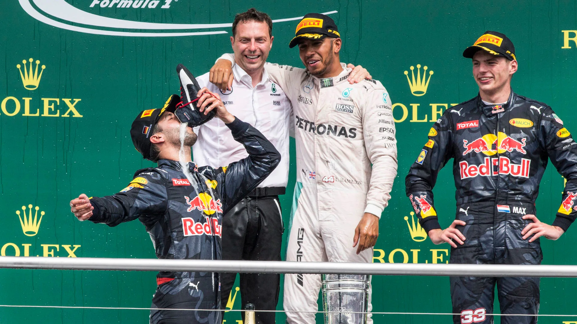 www.sutton-images.com Lewis Hamilton (GBR) Mercedes AMG F1 and Max Verstappen (NED) Red Bull