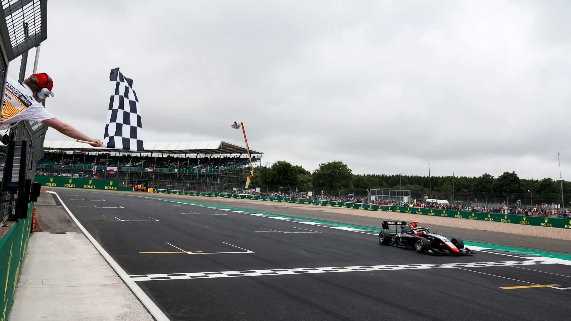 PulciniF3Silverstonerace22019.jpg