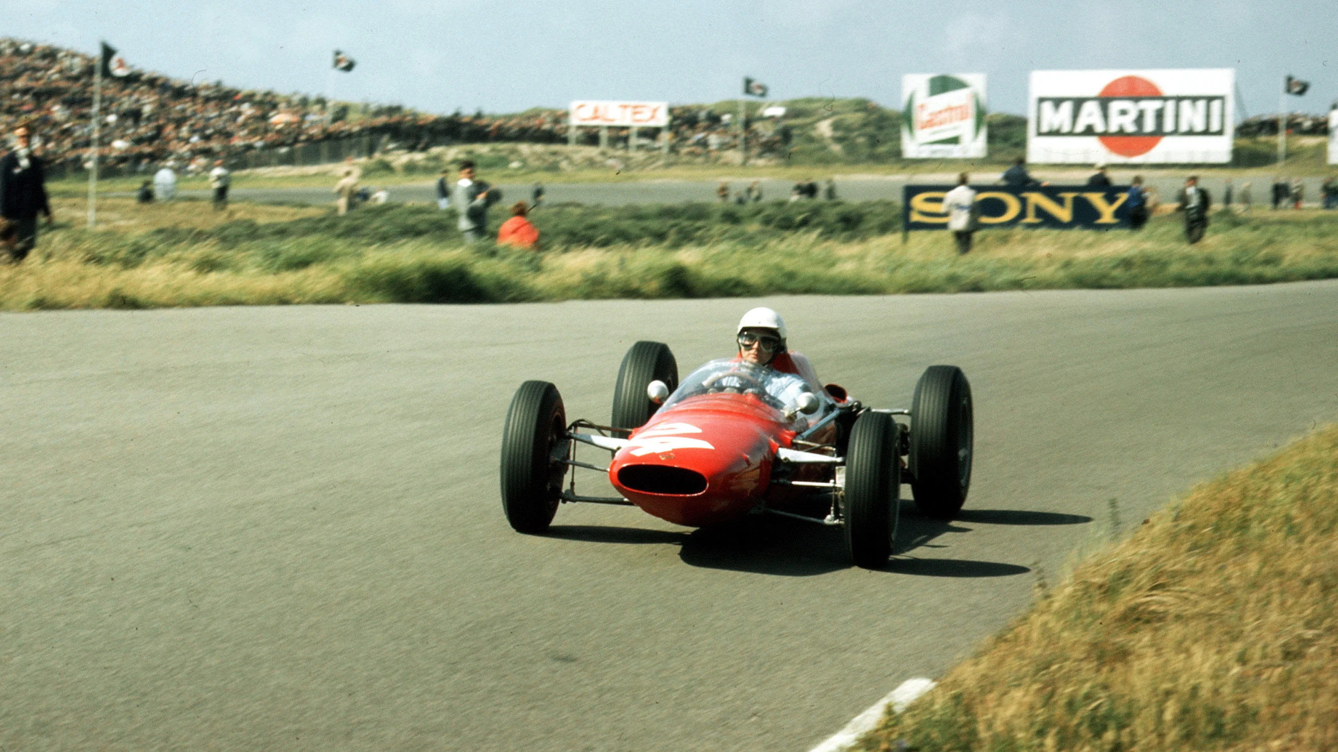 Zandvoort, Holland.
21-23 May 1963.
Phil Hill (ATS 100).
Ref-3/0968.
World Copyright - LAT