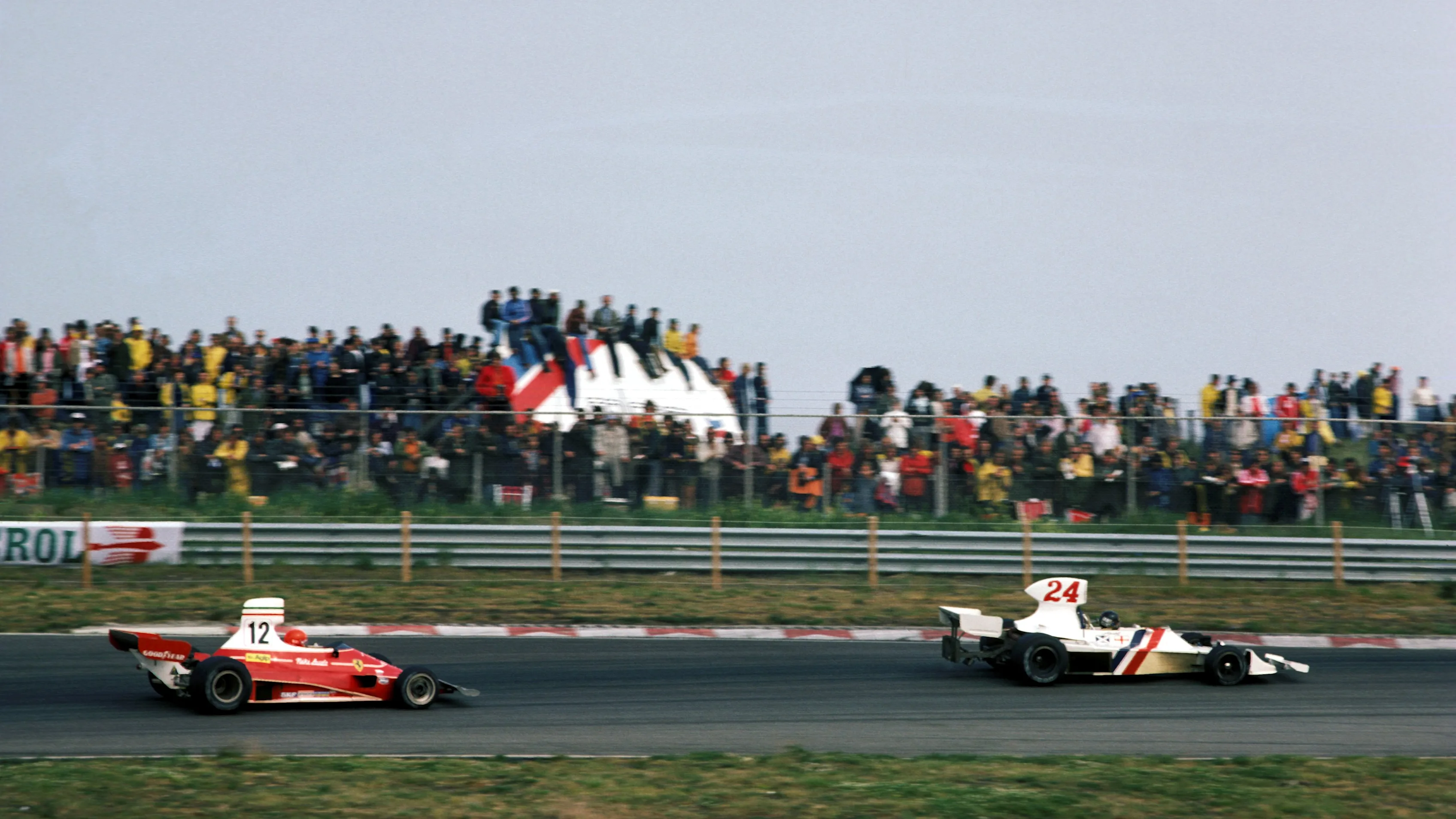 James Hunt (GBR) Hesketh 308B, who took his and Hesketḫ̢â¬Â¢s first GP victory, leads Niki