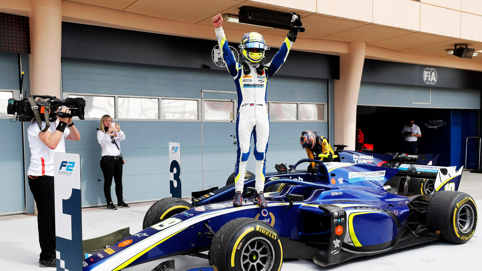www.sutton-images.com
Race winner Lando Norris (GBR) Carlin celebrates in parc ferme at Formula