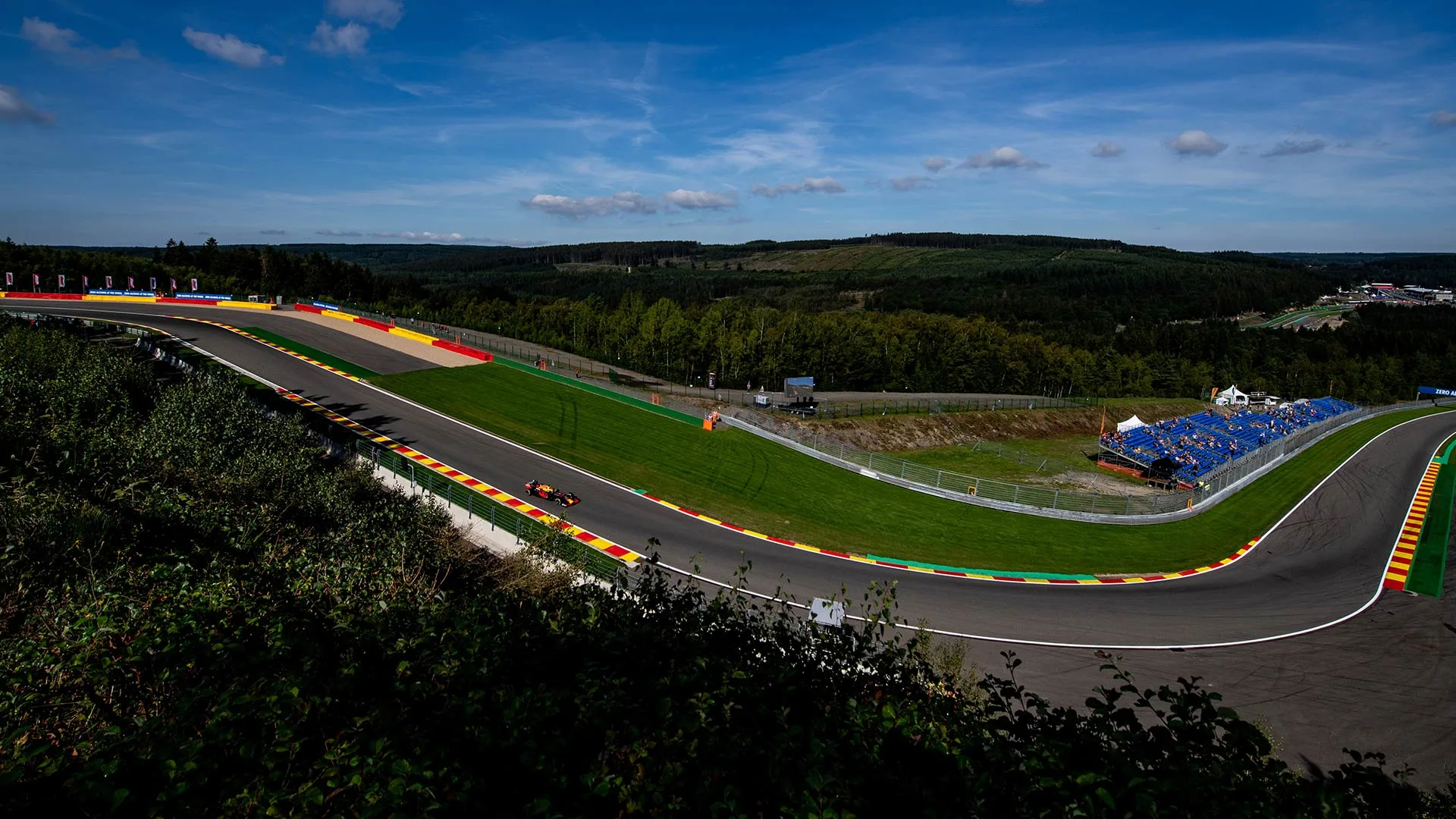 Liege-entrance-Belgium-2019-Verstappen.jpg
