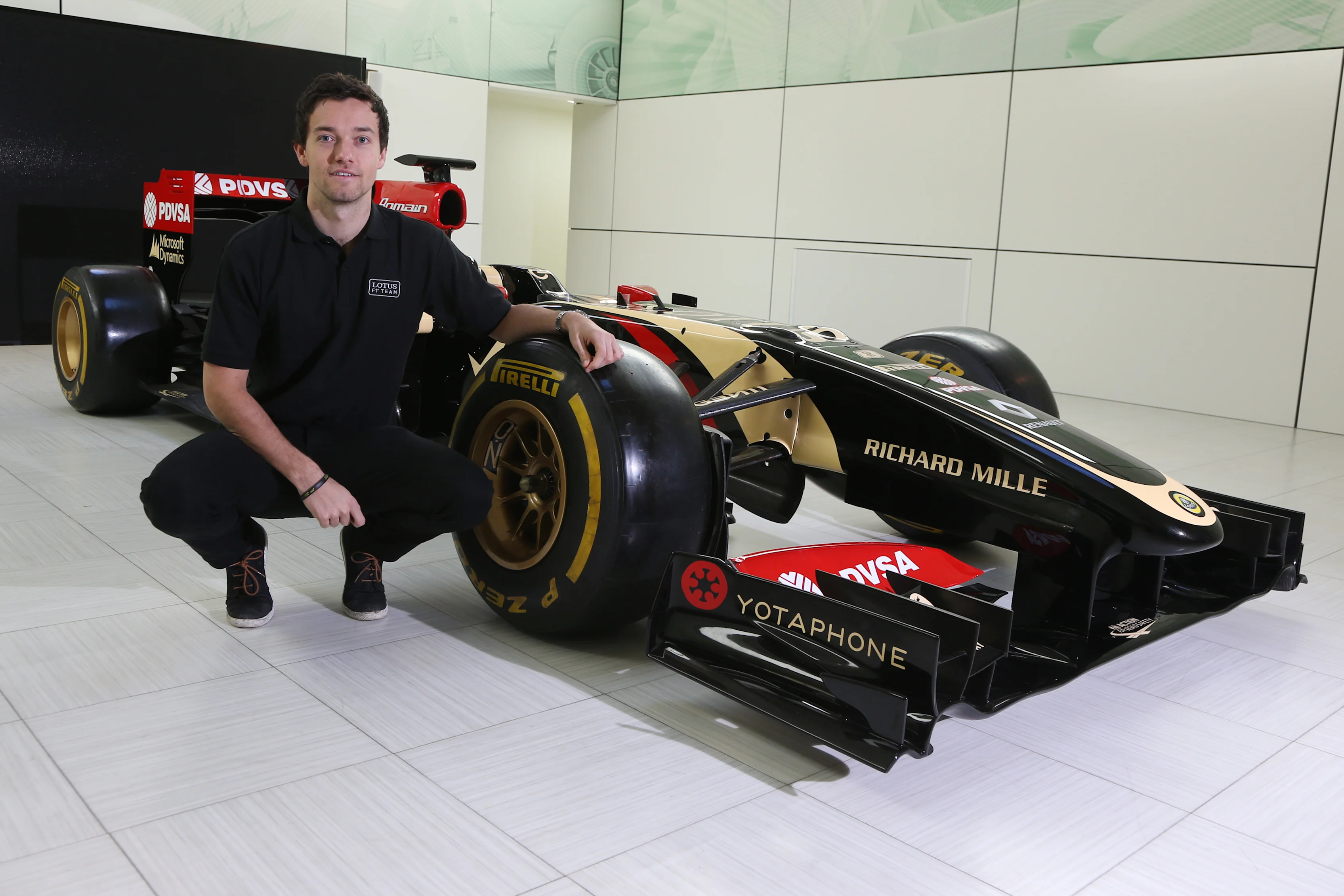 Jolyon Palmer (GBR) Lotus F1 Test and Reserve Driver.
Jolyon Palmer Announced as Lotus F1 Test and Reserve Driver, 20 January 2015.