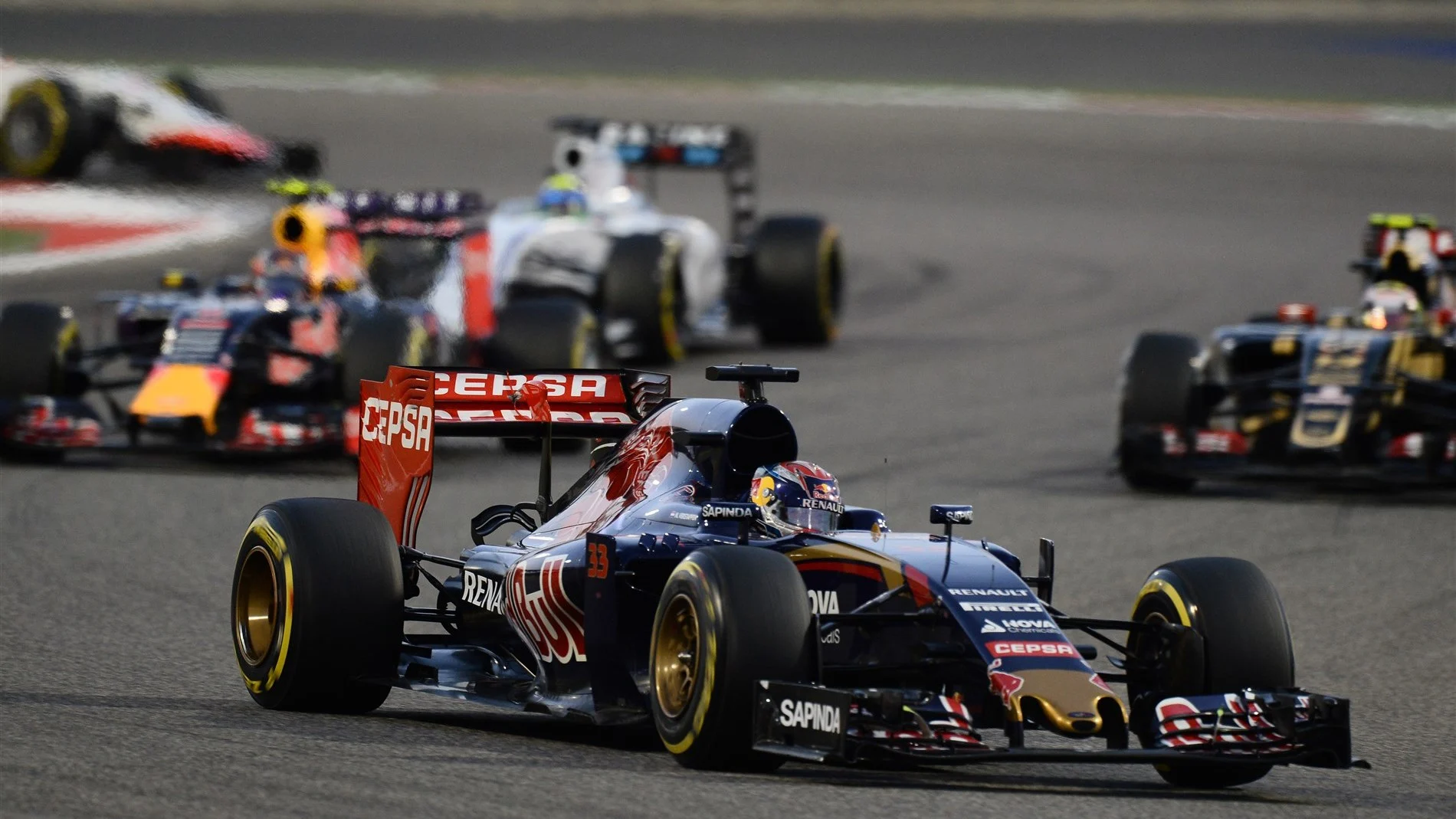 Max Verstappen (NDL) Scuderia Toro Rosso STR10 at Formula One World Championship, Rd4, Bahrain Grand Prix Race, Bahrain International Circuit, Sakhir, Bahrain, Sunday 19  April 2015. © Sutton Motorsport Images