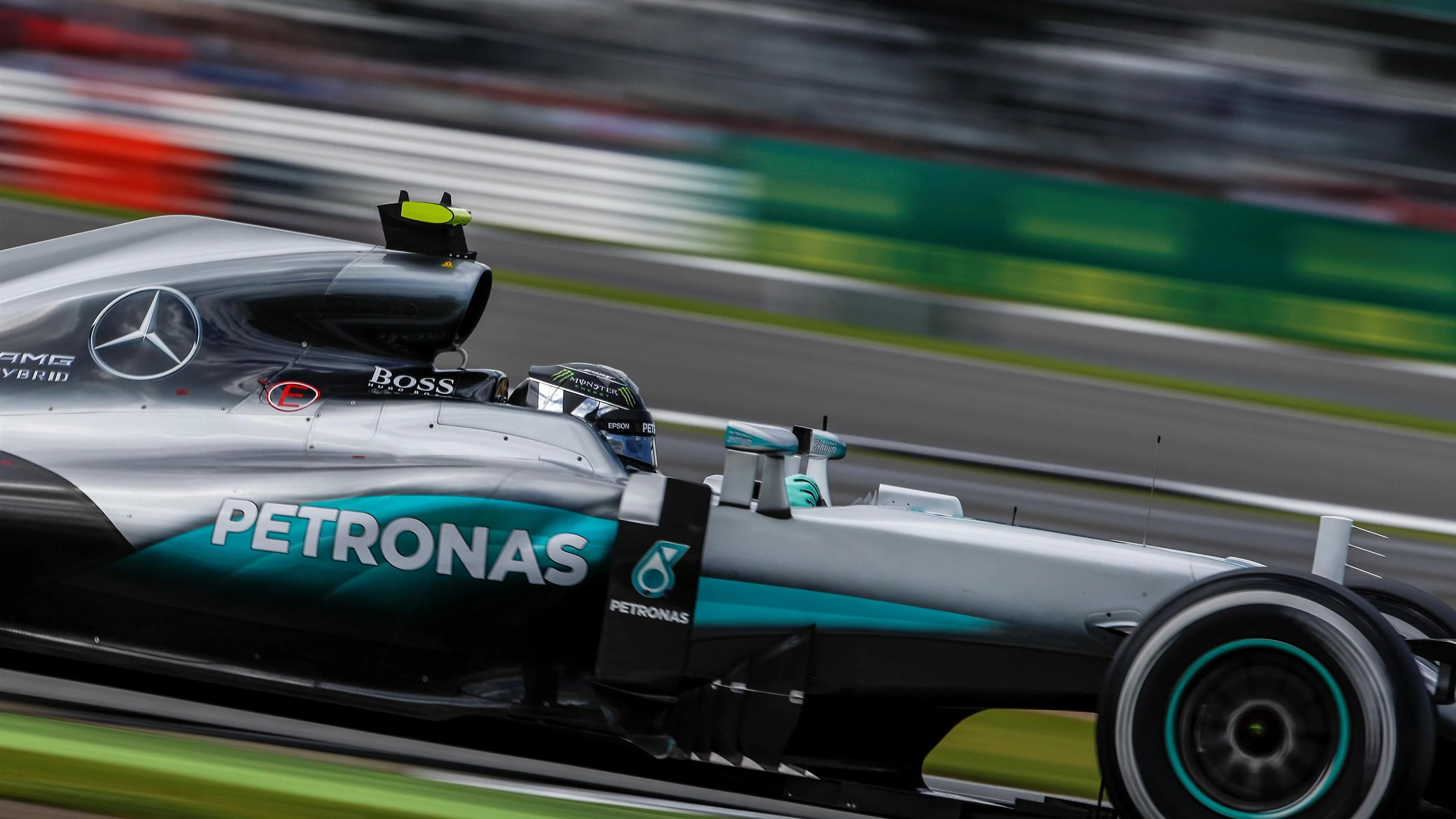 Nico Rosberg (GER) Mercedes-Benz F1 W07 Hybrid at Formula One World Championship, Rd10, British