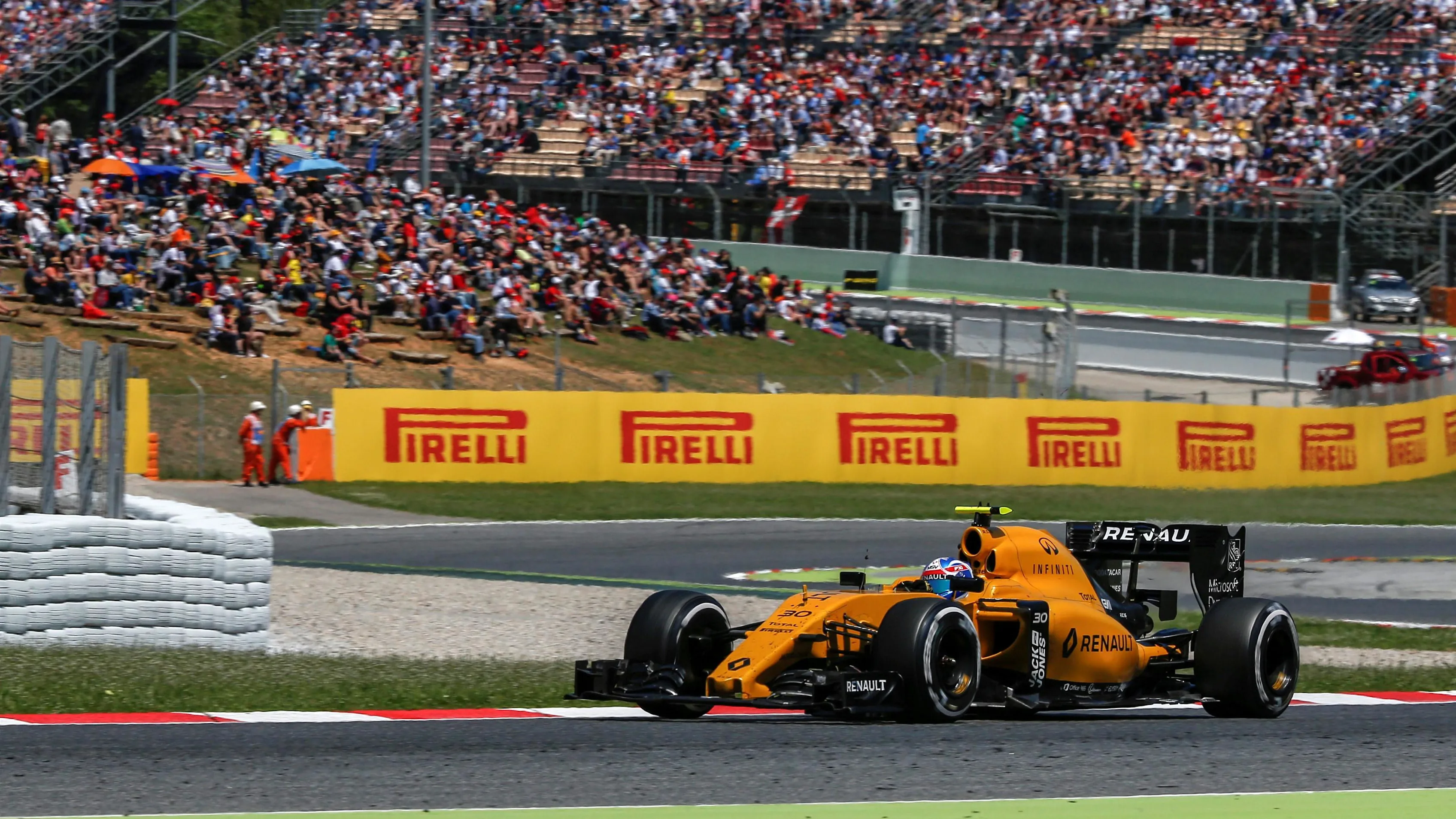 Jolyon Palmer (GBR) Renault Sport F1 Team RS16 at Formula One World Championship, Rd5, Spanish Grand Prix, Race, Barcelona, Spain, Sunday 15 May 2016. © Sutton Images