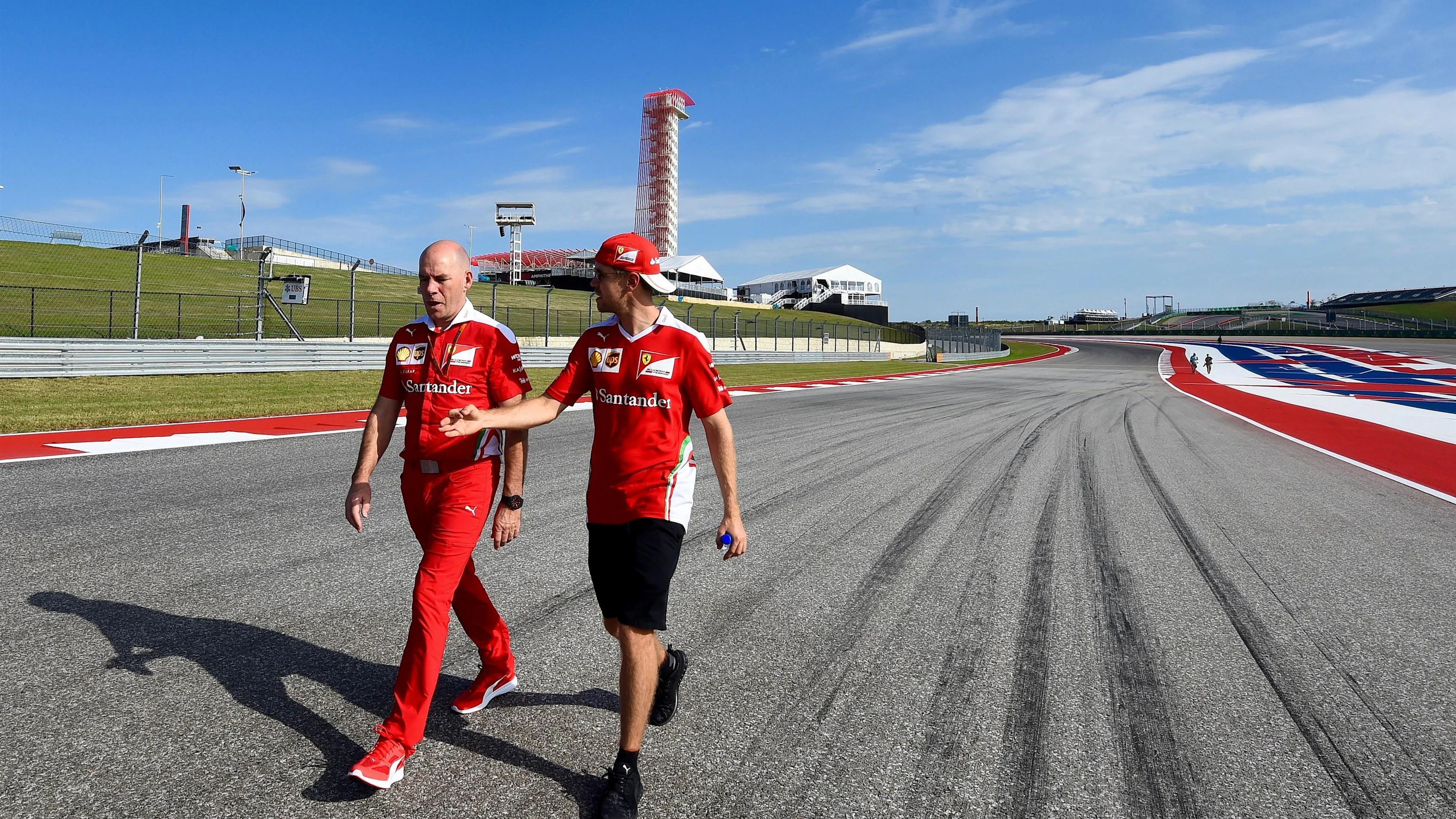 Sebastian Vettel (GER) Ferrari walks the track with Jock Clear (GBR) Ferrari Chief Engineer at