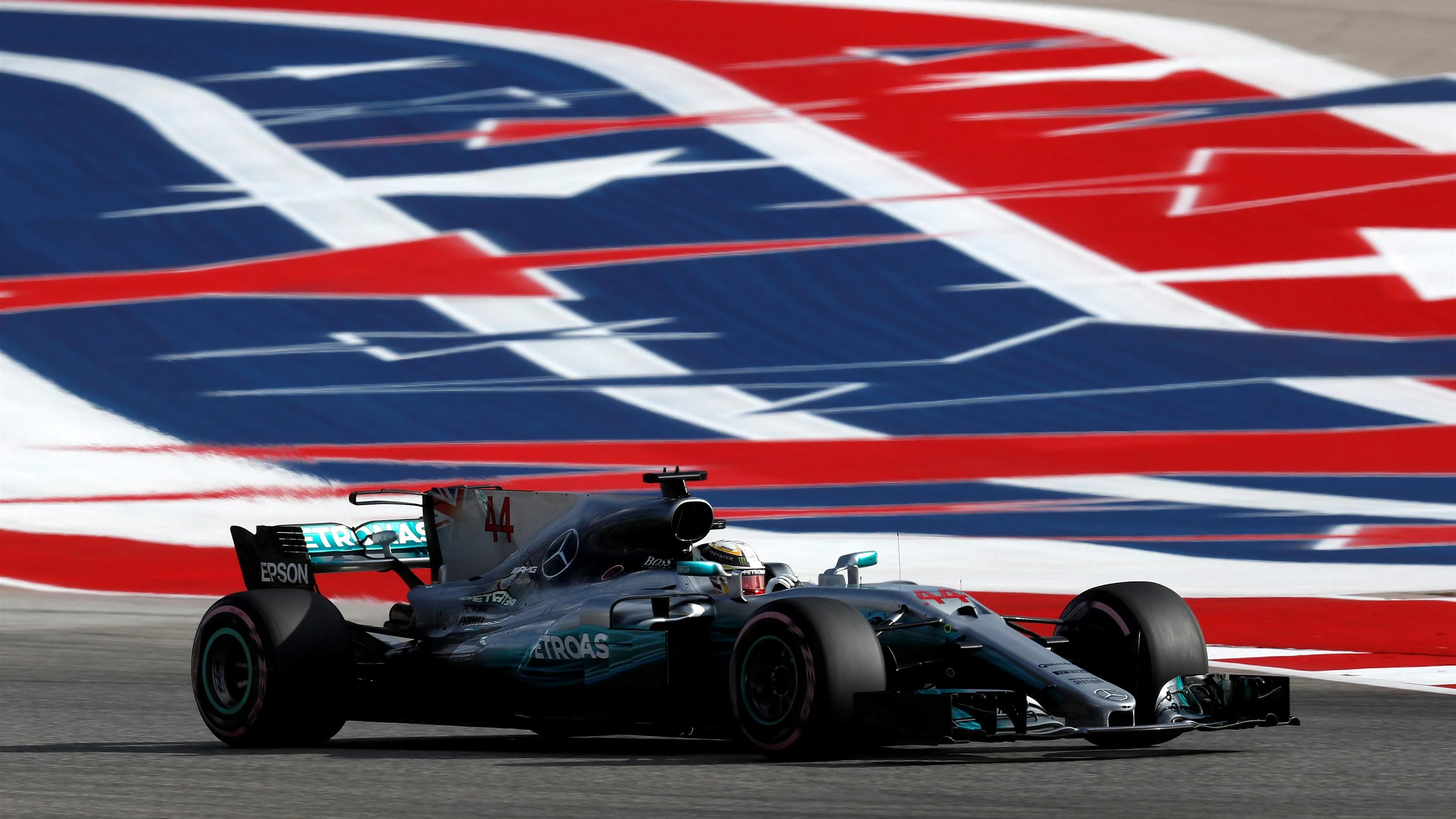 Lewis Hamilton (GBR) Mercedes-Benz F1 W08 Hybrid at Formula One World Championship, Rd17, United