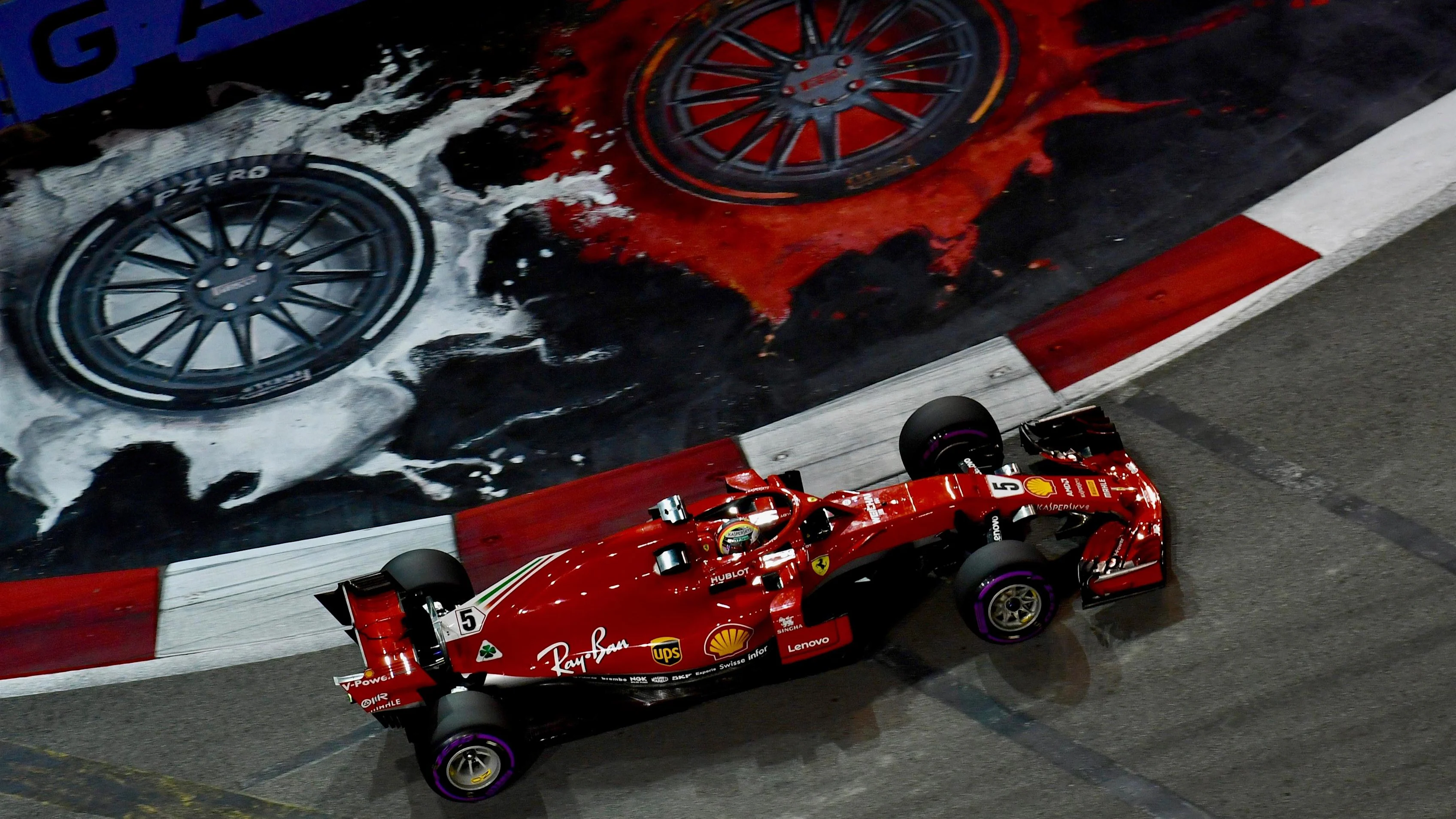 Sebastian Vettel, Ferrari SF71H at Formula One World Championship, Rd15, Singapore Grand Prix,