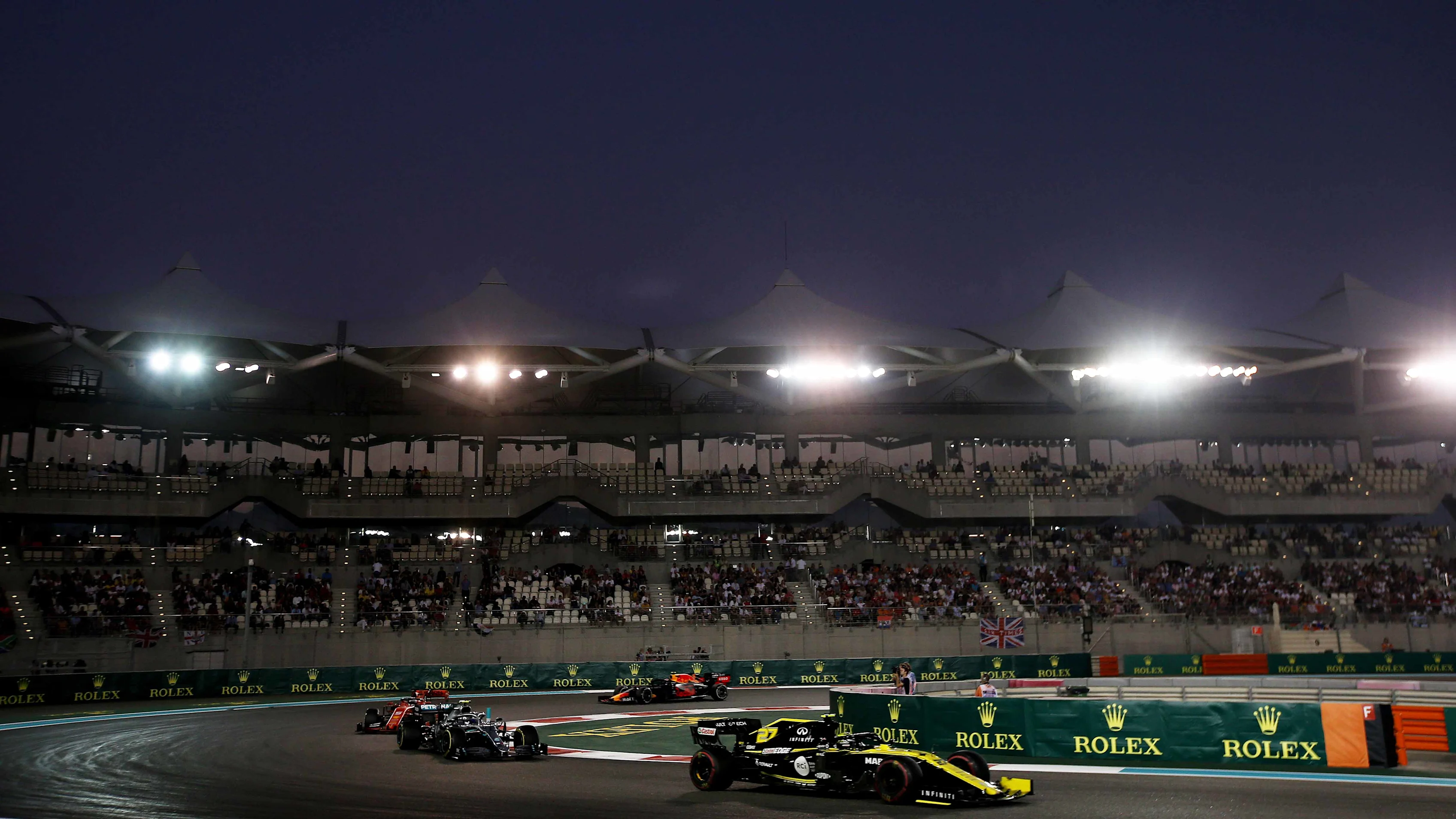 ABU DHABI, UNITED ARAB EMIRATES - DECEMBER 01: Nico Hulkenberg of Germany driving the (27) Renault