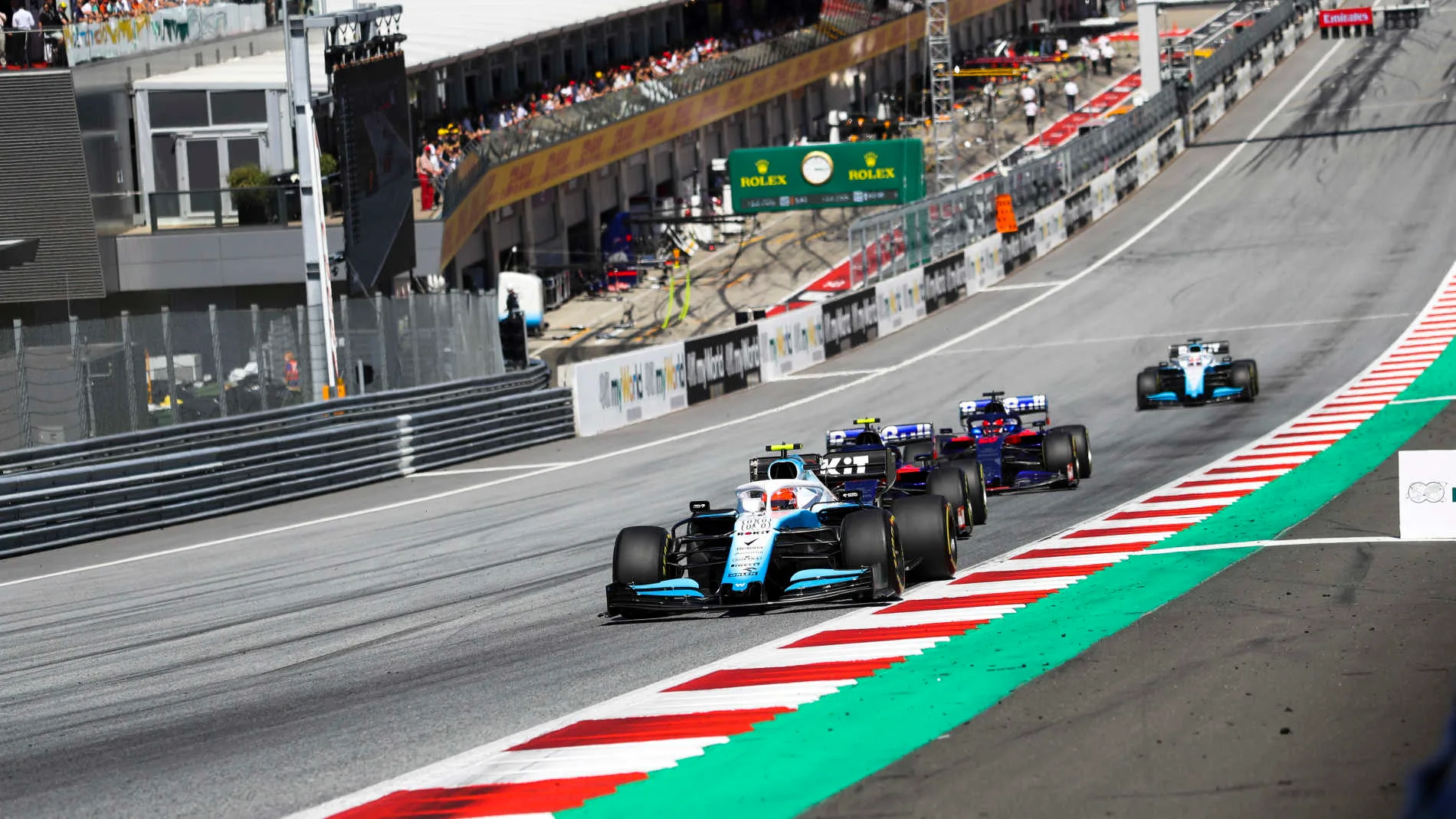 RED BULL RING, AUSTRIA - JUNE 30: Robert Kubica, Williams FW42, leads Alexander Albon, Toro Rosso STR14, Daniil Kvyat, Toro Rosso STR14, and George Russell, Williams Racing FW42 during the Austrian GP at Red Bull Ring on June 30, 2019 in Red Bull Ring, Austria. (Photo by Jerry Andre / LAT Images)