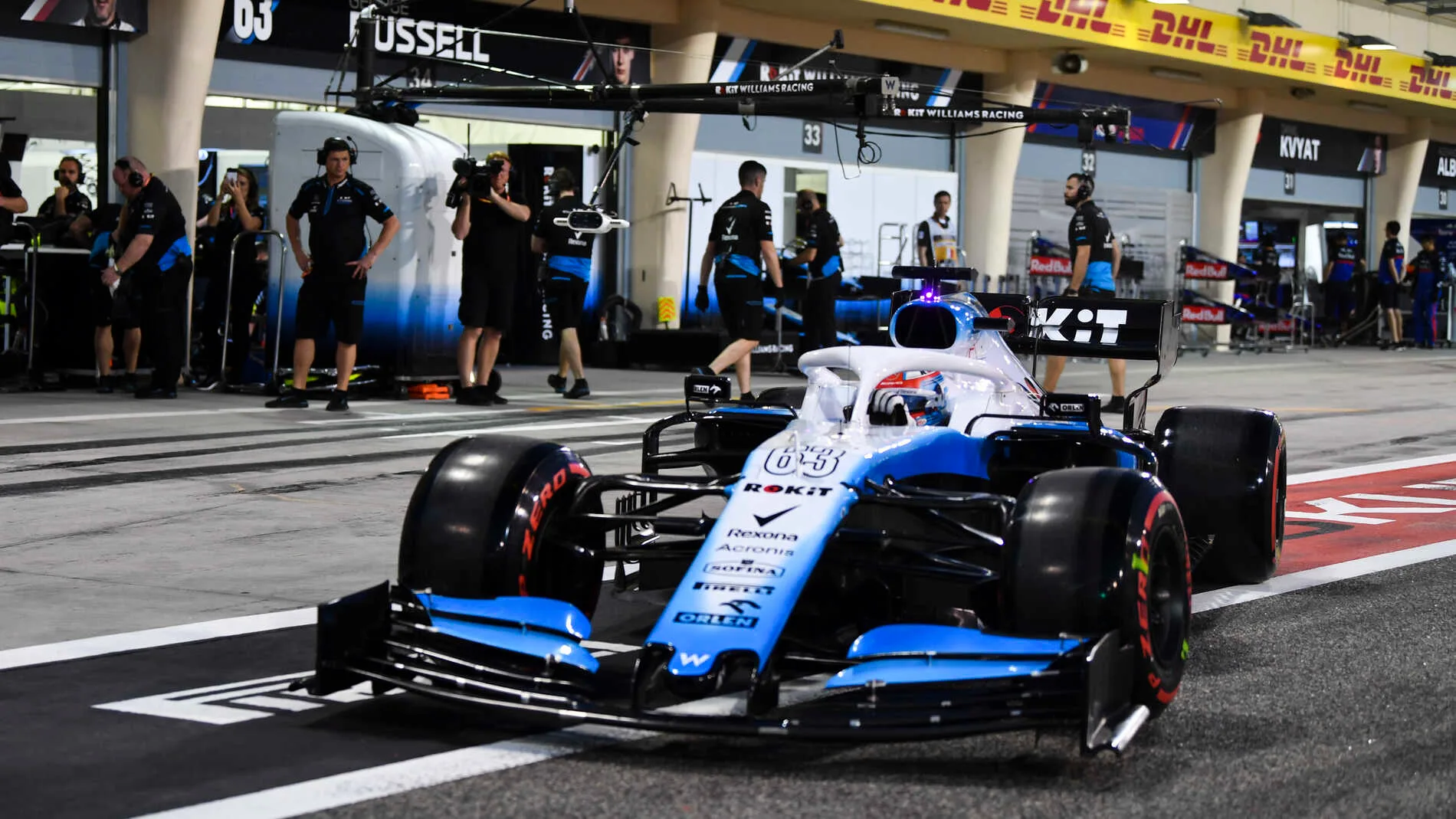 BAHRAIN INTERNATIONAL CIRCUIT, BAHRAIN - MARCH 30: George Russell, Williams Racing FW42 during the Bahrain GP at Bahrain International Circuit on March 30, 2019 in Bahrain International Circuit, Bahrain. (Photo by Mark Sutton / Sutton Images)