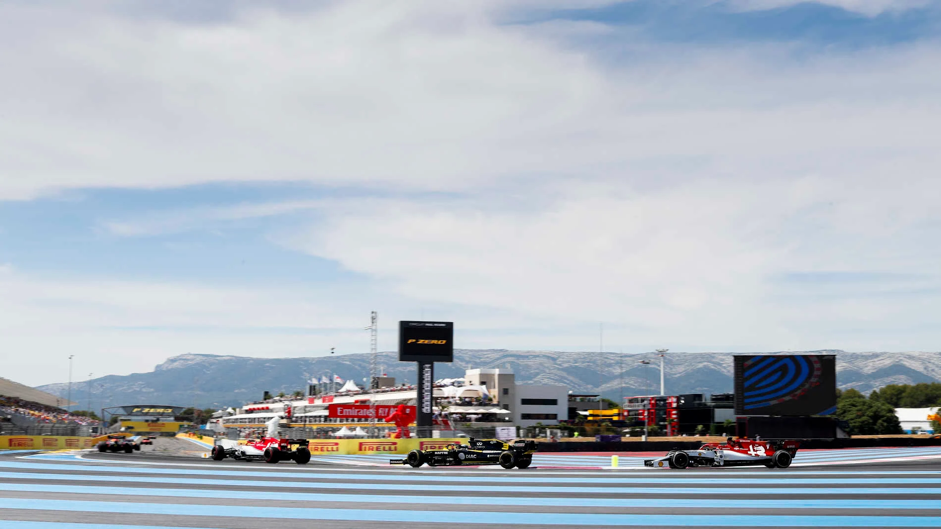 CIRCUIT PAUL RICARD, FRANCE - JUNE 23: Antonio Giovinazzi, Alfa Romeo Racing C38, leads Daniel