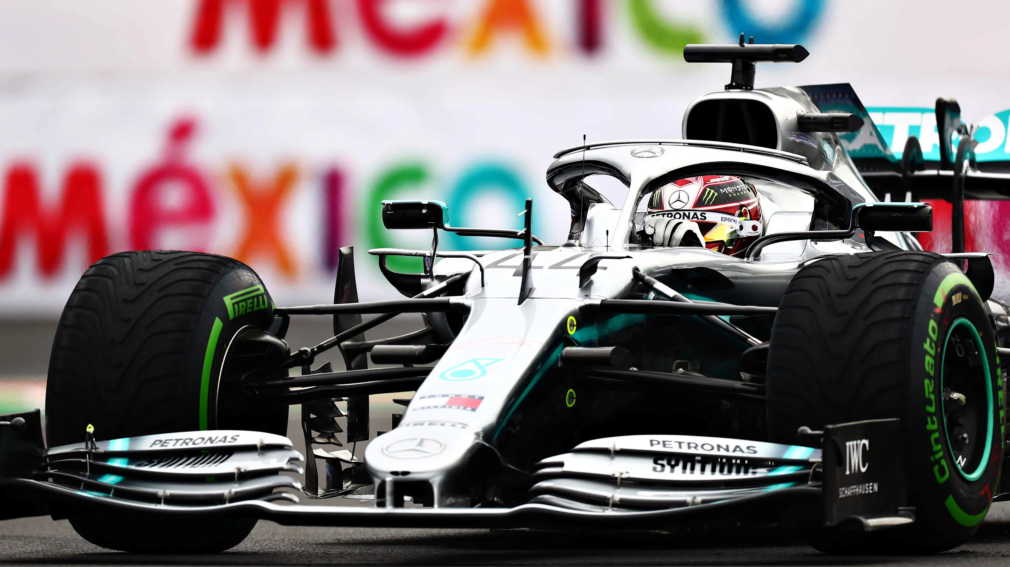 MEXICO CITY, MEXICO - OCTOBER 25: Lewis Hamilton of Great Britain driving the (44) Mercedes AMG