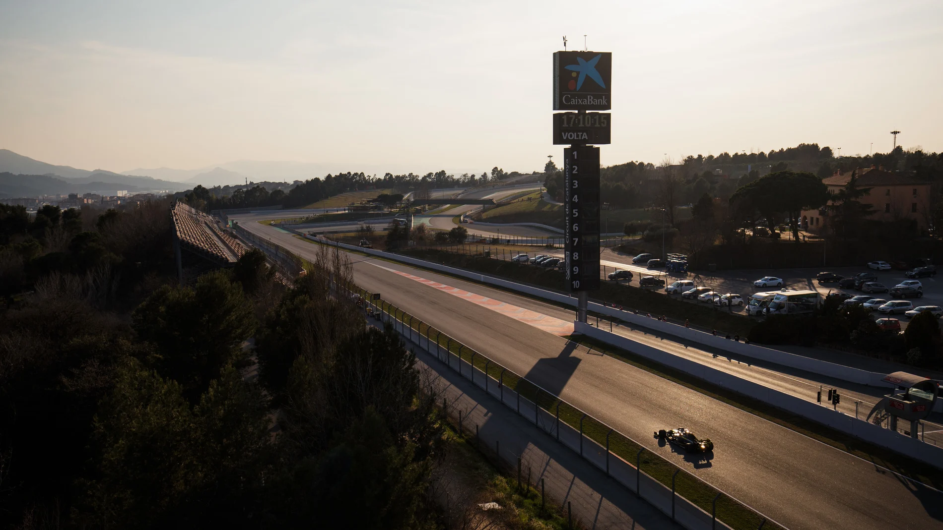 CIRCUIT DE BARCELONA-CATALUNYA, SPAIN - FEBRUARY 28: Daniel Ricciardo, Renault F1 Team R.S. 19