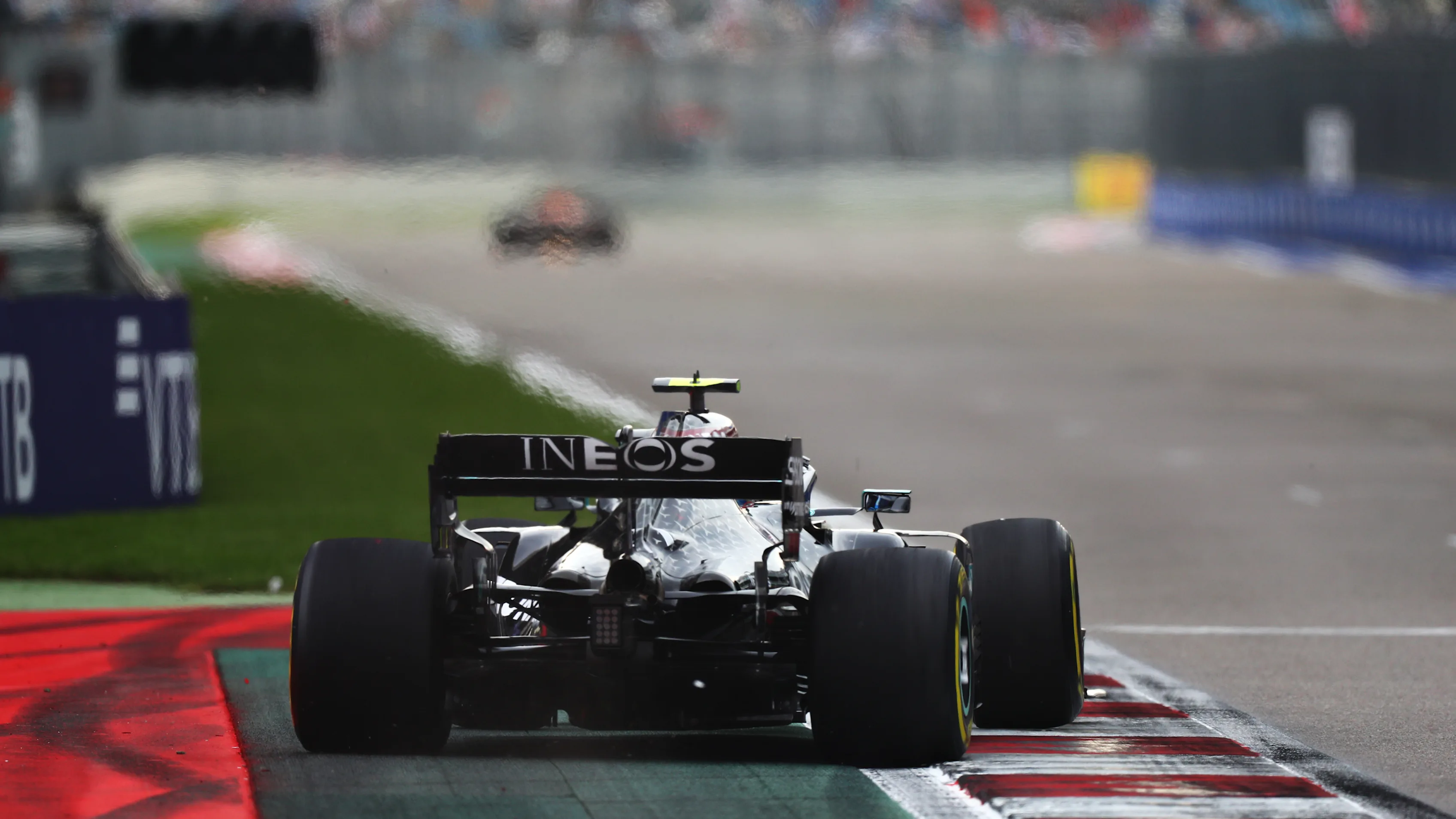 SOCHI, RUSSIA - SEPTEMBER 26: Valtteri Bottas of Finland driving the (77) Mercedes AMG Petronas F1