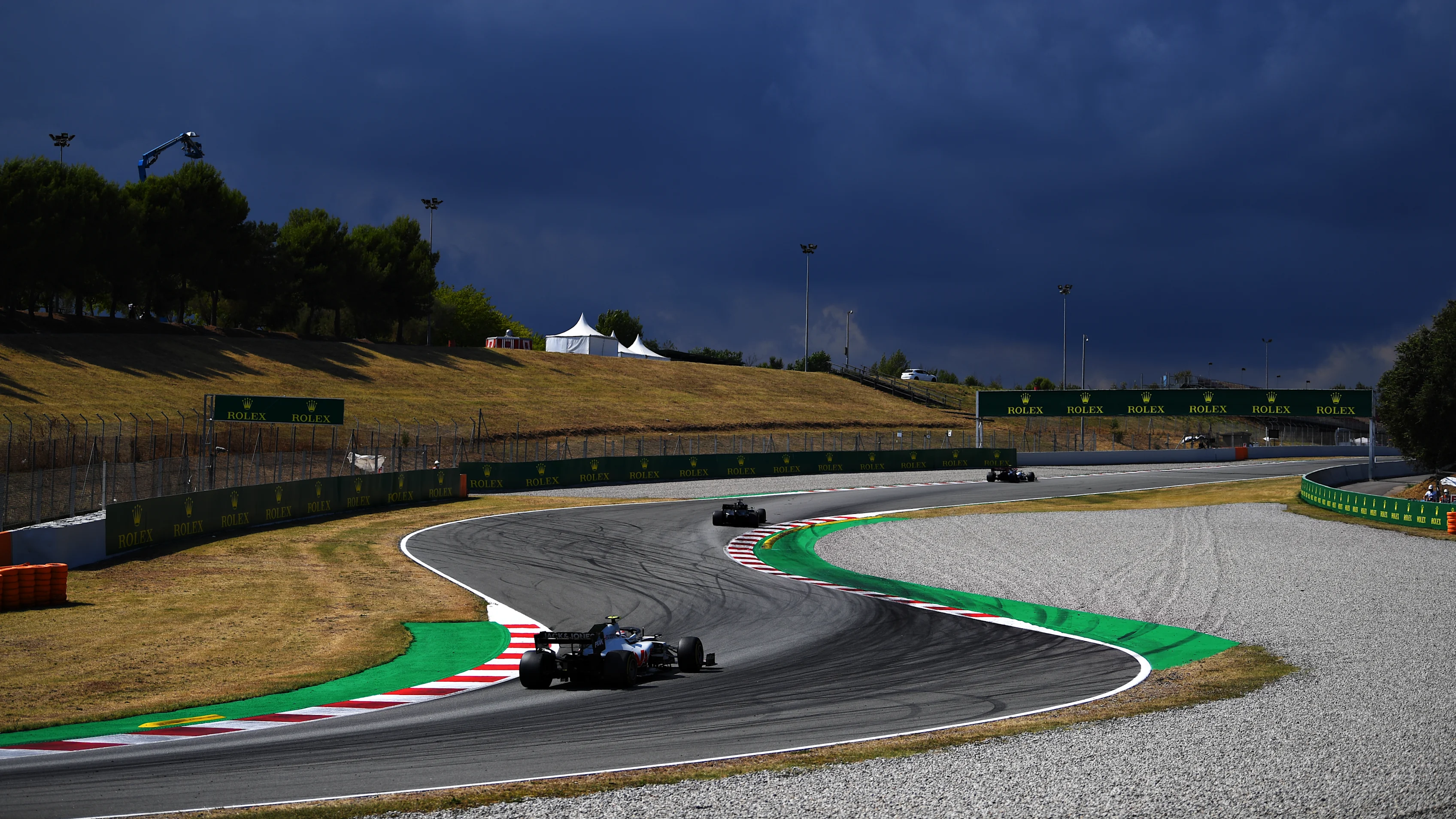 BARCELONA, SPAIN - AUGUST 16: Kevin Magnussen of Denmark driving the (20) Haas F1 Team VF-20 Ferrari during the F1 Grand Prix of Spain at Circuit de Barcelona-Catalunya on August 16, 2020 in Barcelona, Spain. (Photo by Clive Mason - Formula 1/Formula 1 via Getty Images)