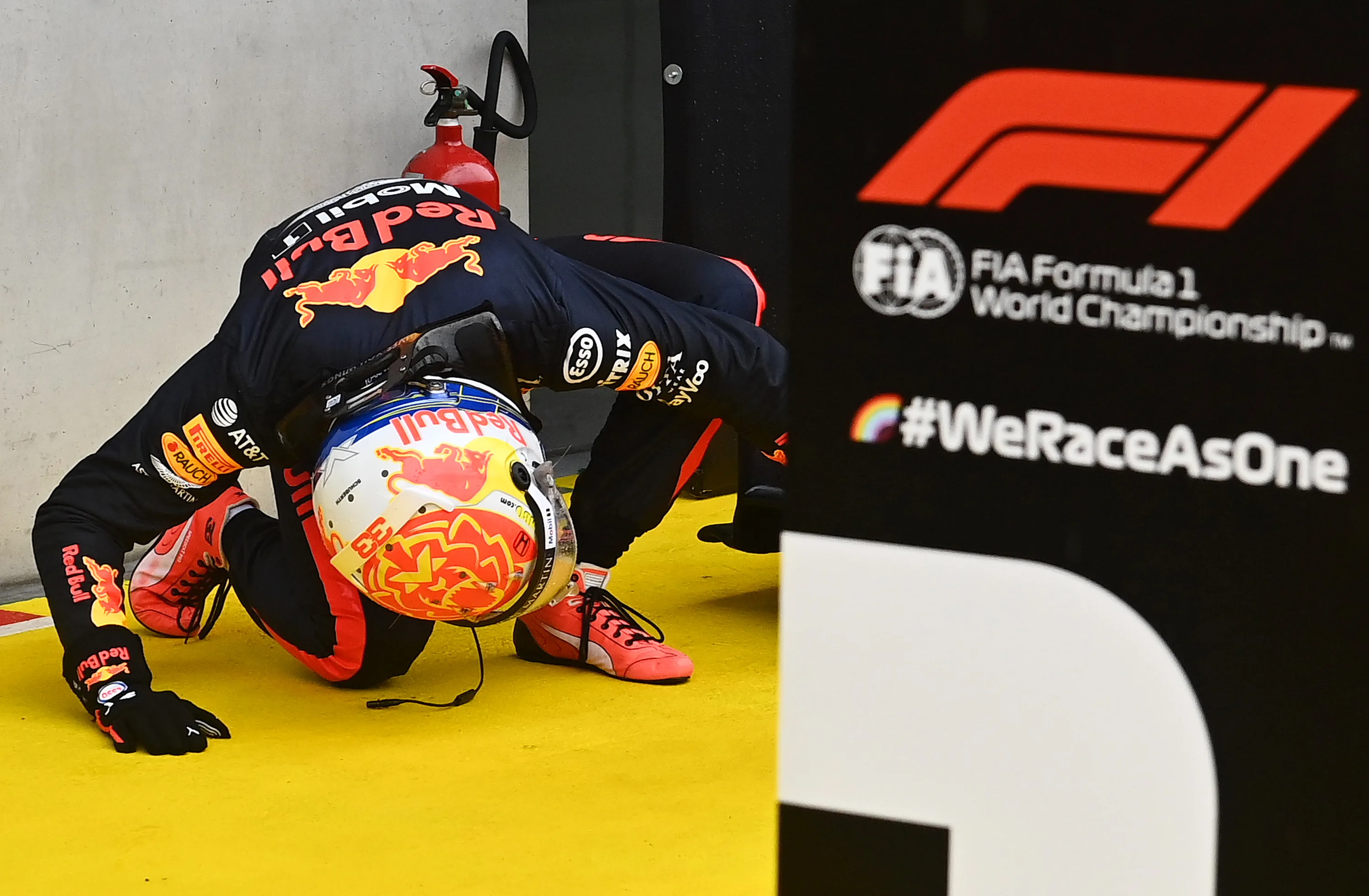 SPIELBERG, AUSTRIA - JULY 11: Second placed qualifier Max Verstappen of Netherlands and Red Bull Racing inspects his front wing in parc ferme during qualifying for the Formula One Grand Prix of Styria at Red Bull Ring on July 11, 2020 in Spielberg, Austria. (Photo by Joe Klamar/Pool via Getty Images)