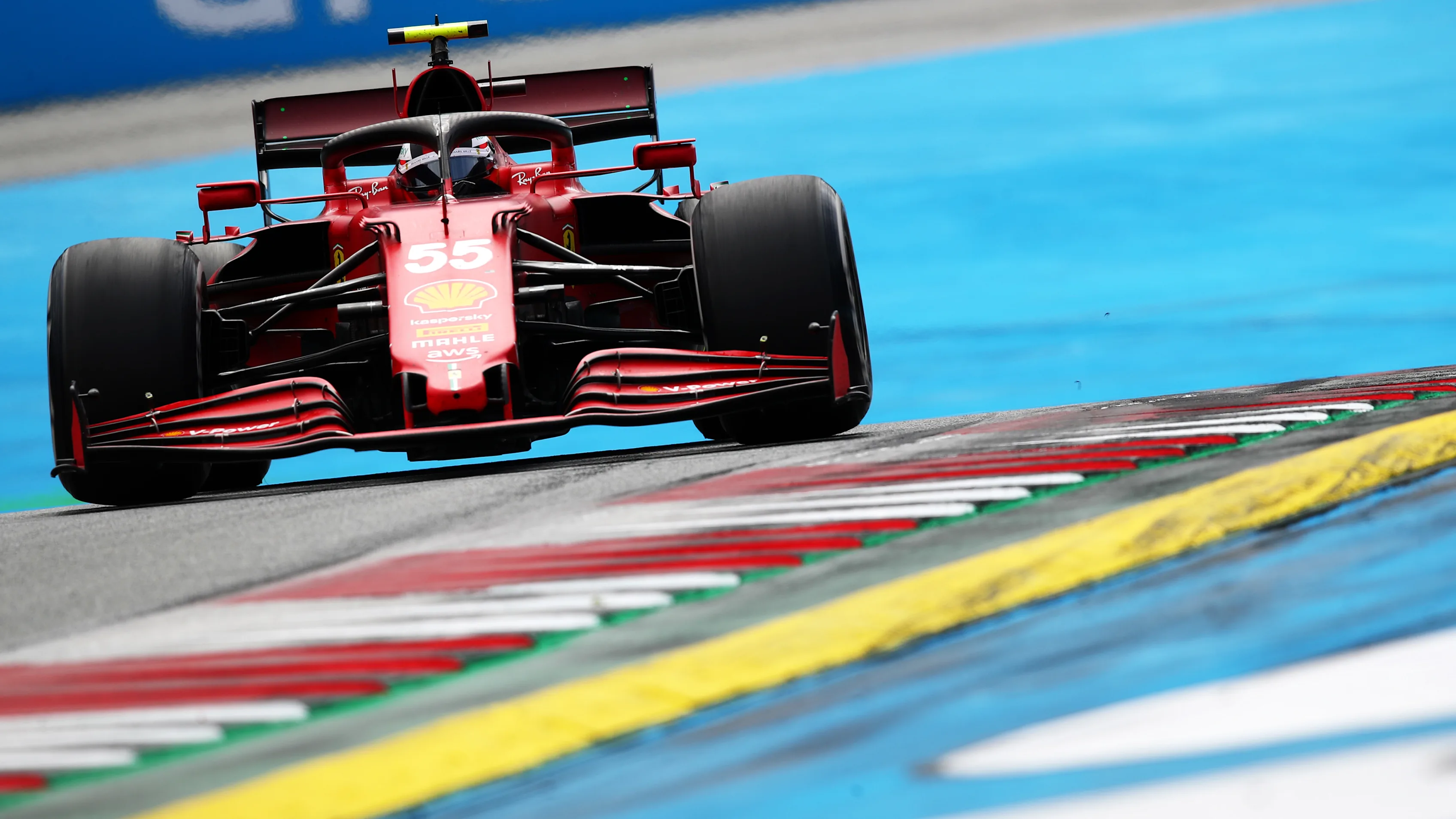 SPIELBERG, AUSTRIA - JULY 04: Carlos Sainz of Spain driving the (55) Scuderia Ferrari SF21 during the F1 Grand Prix of Austria at Red Bull Ring on July 04, 2021 in Spielberg, Austria. (Photo by Joe Portlock - Formula 1/Formula 1 via Getty Images)