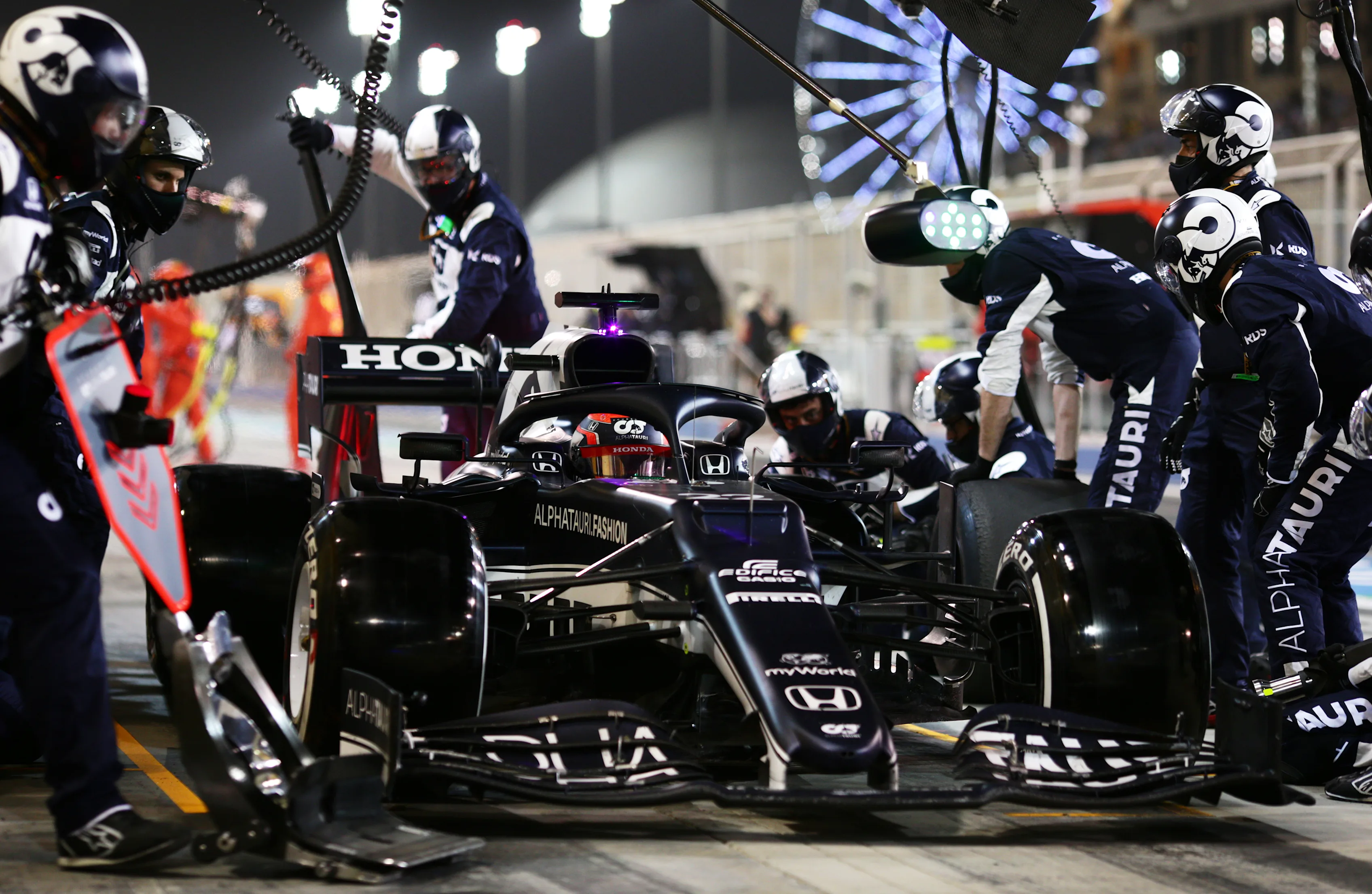BAHRAIN, BAHRAIN - MARCH 28: Yuki Tsunoda of Japan driving the (22) Scuderia AlphaTauri AT02 Honda