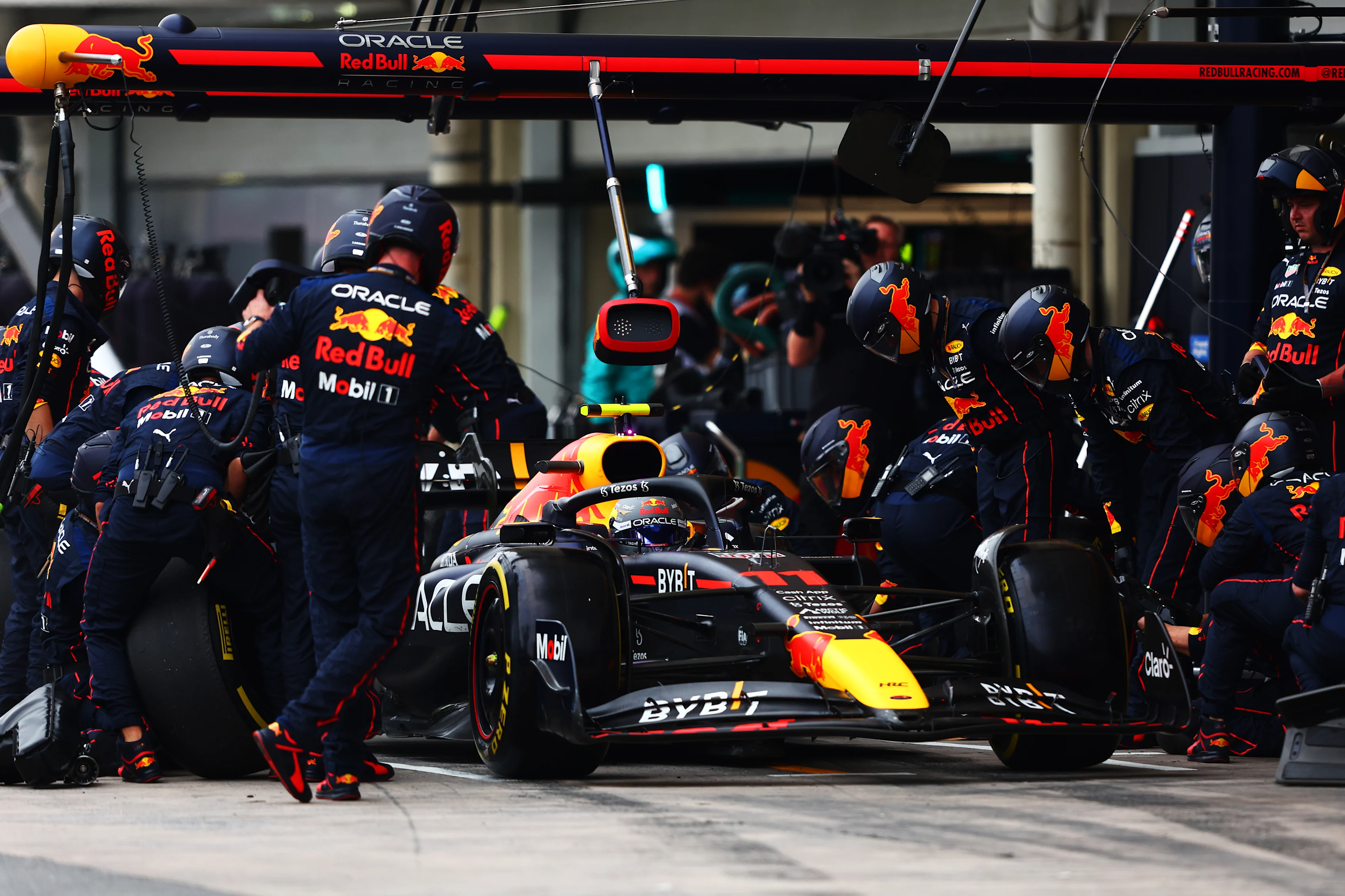 SAO PAULO, BRAZIL - NOVEMBER 13: Sergio Perez of Mexico driving the (11) Oracle Red Bull Racing