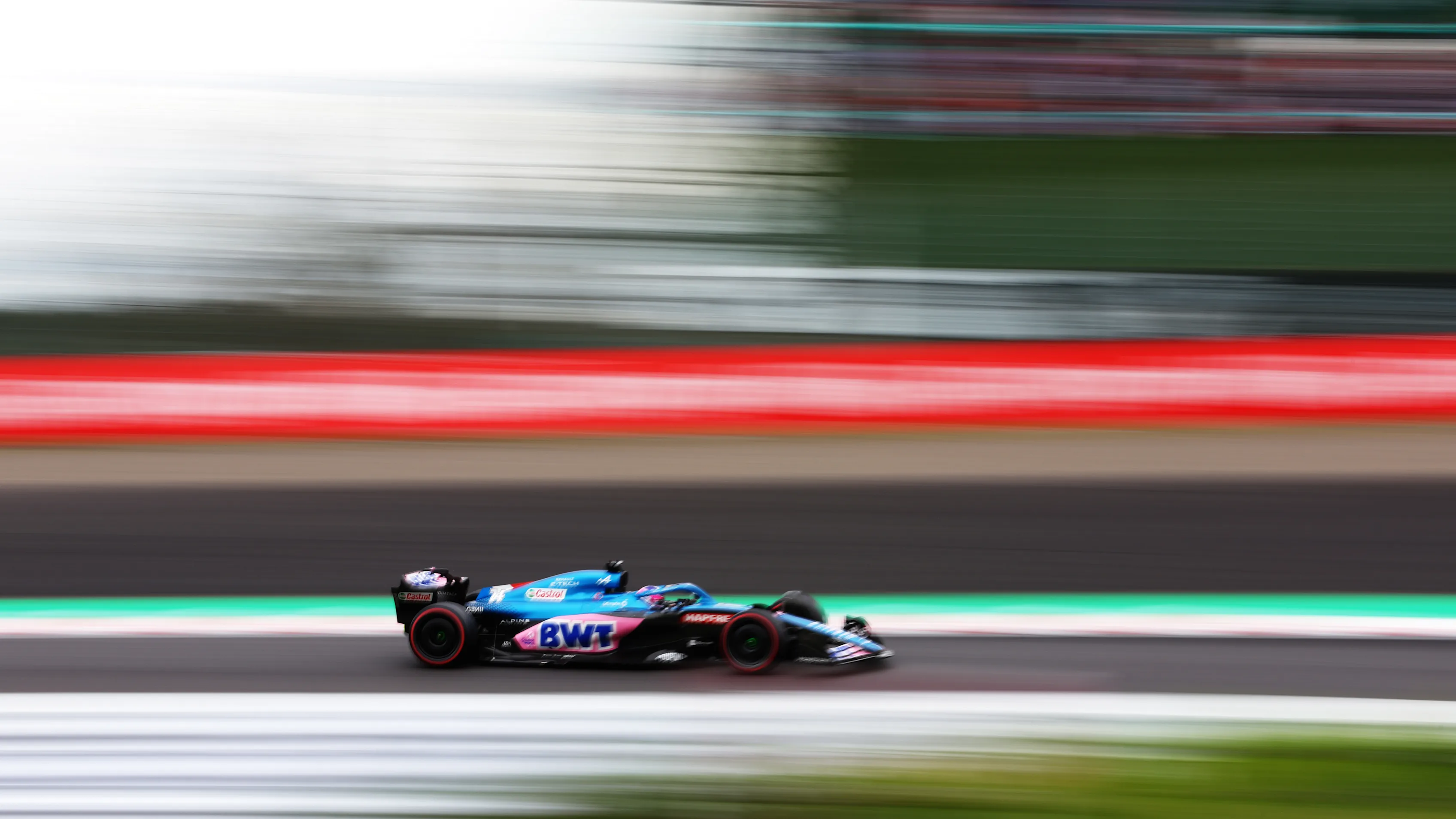 SUZUKA, JAPAN - OCTOBER 08: Fernando Alonso of Spain driving the (14) Alpine F1 A522 Renault on