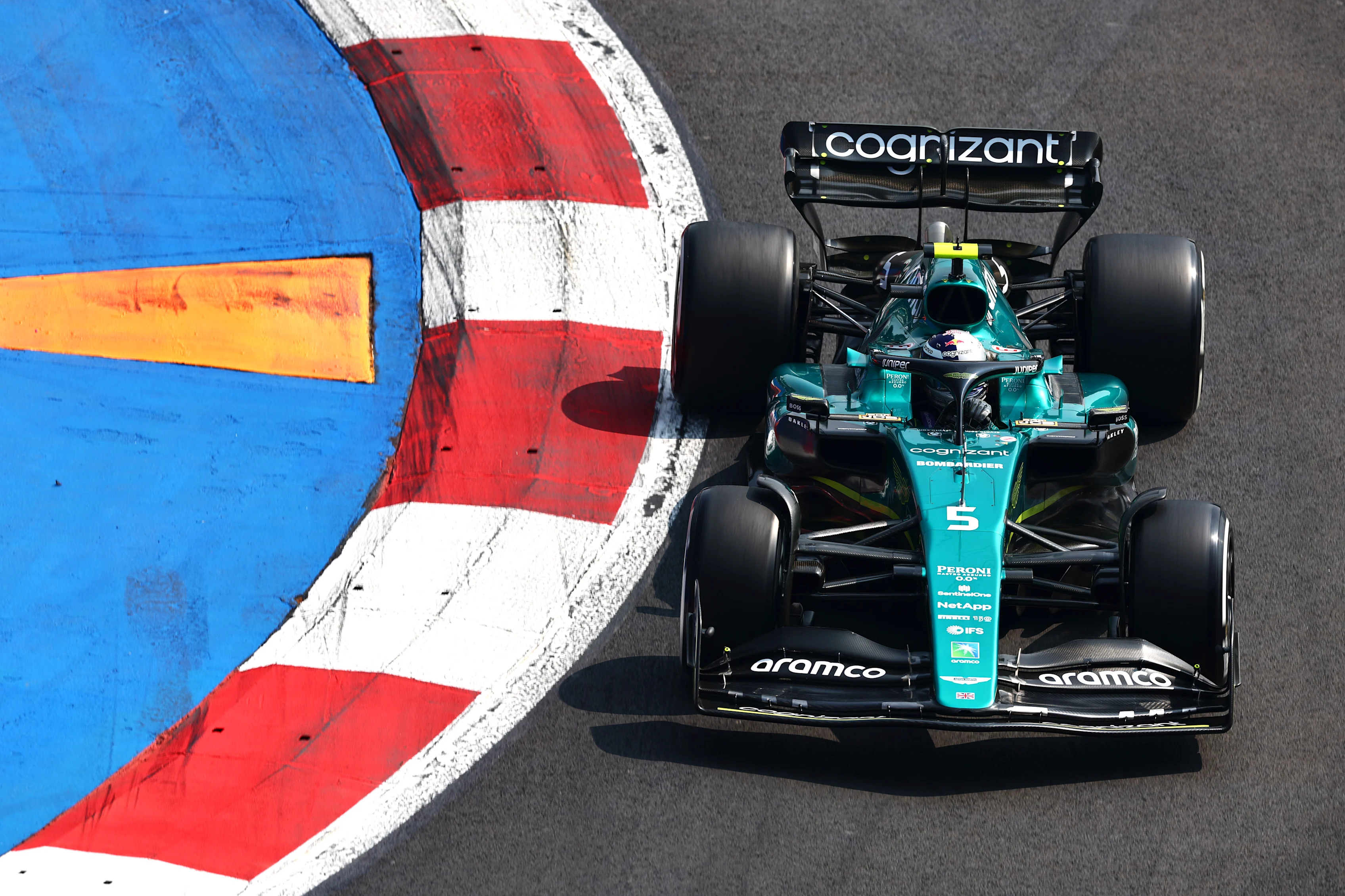MEXICO CITY, MEXICO - OCTOBER 29: Sebastian Vettel of Germany driving the (5) Aston Martin AMR22