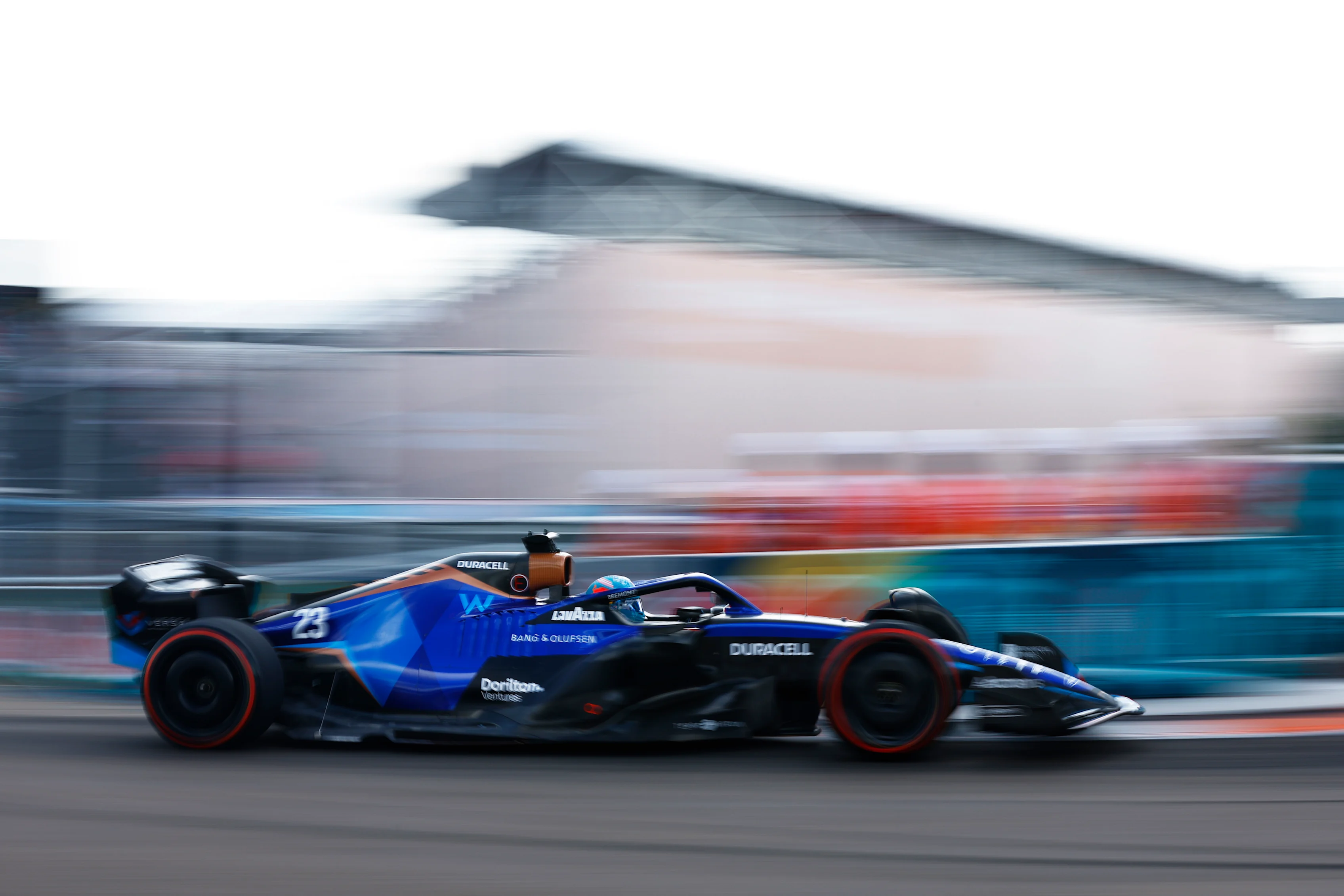MIAMI, FLORIDA - MAY 07: Alexander Albon of Thailand driving the (23) Williams FW44 Mercedes on