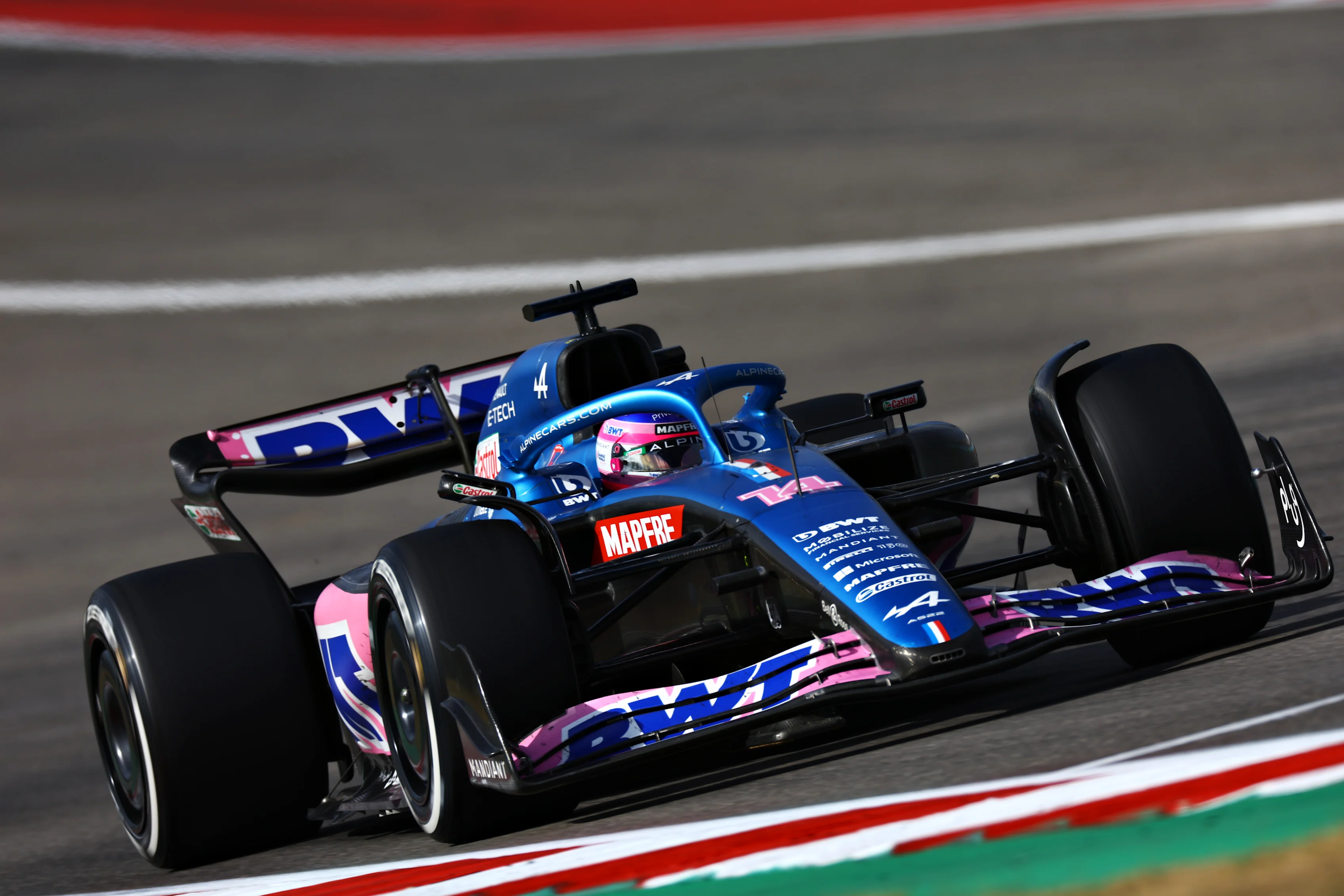 AUSTIN, TEXAS - OCTOBER 23: Fernando Alonso of Spain driving the (14) Alpine F1 A522 Renault on