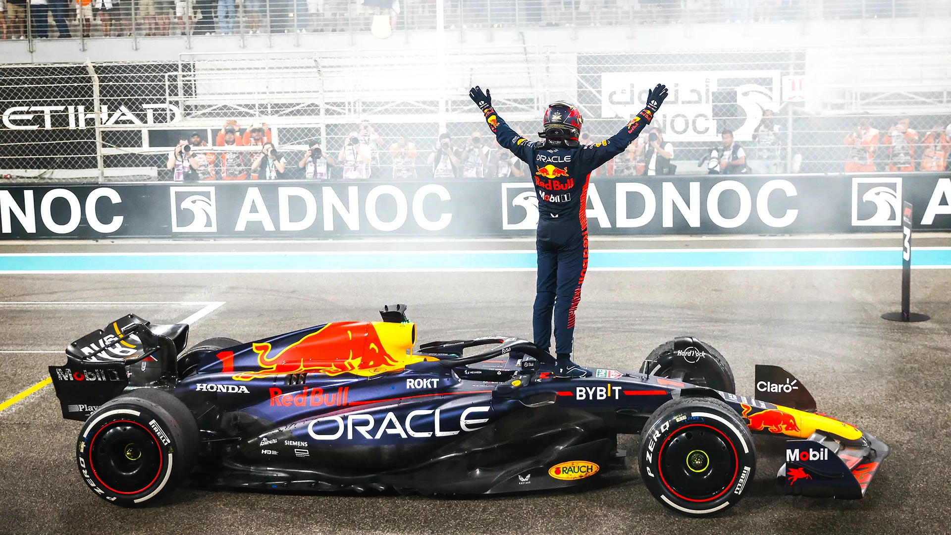 verstappen-abu-dhabi-win-celebrations-2023-1.png