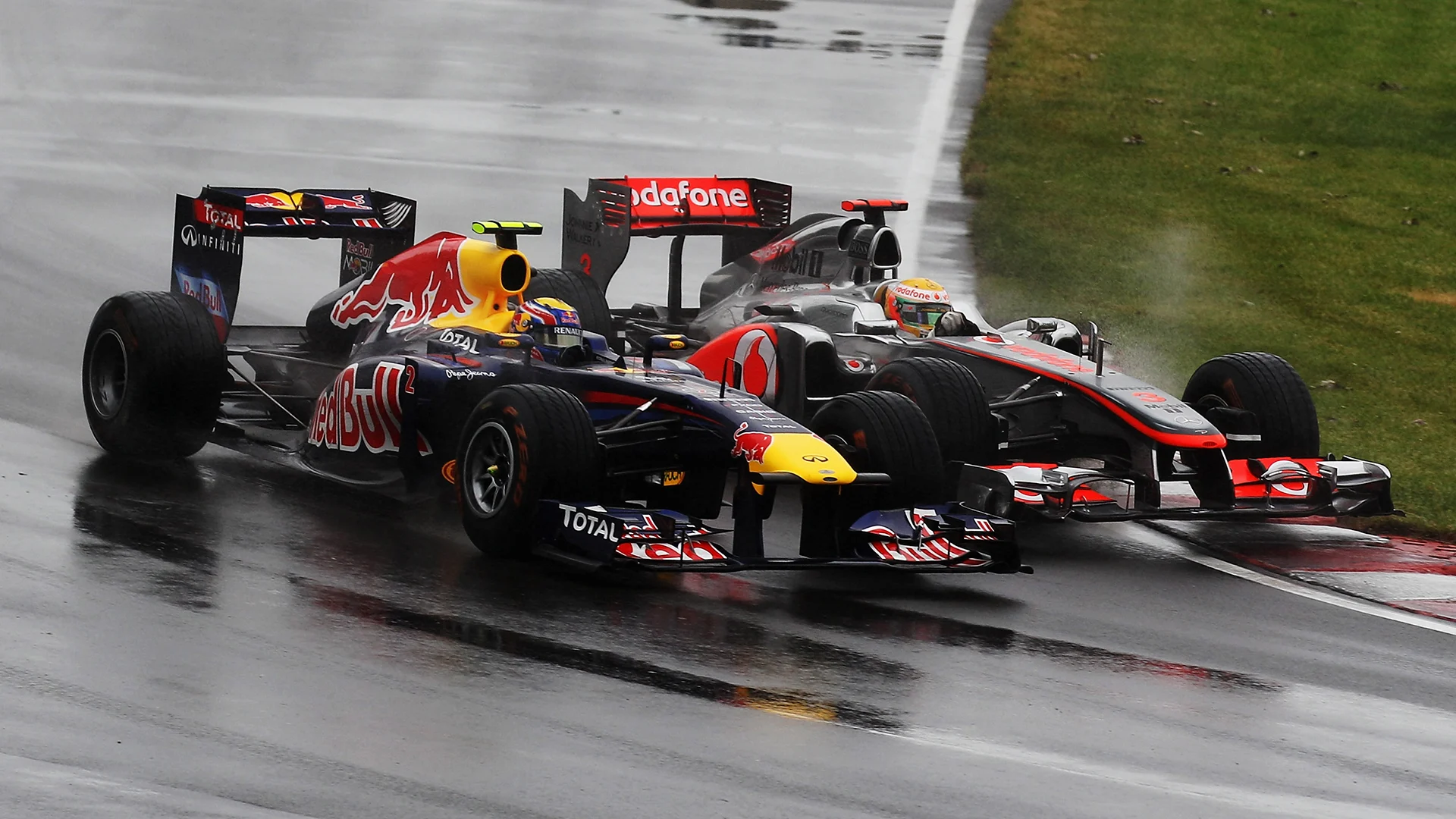 Hamilton and Webber tangled at Turn 1 when the Safety Car came into the pits and racing began