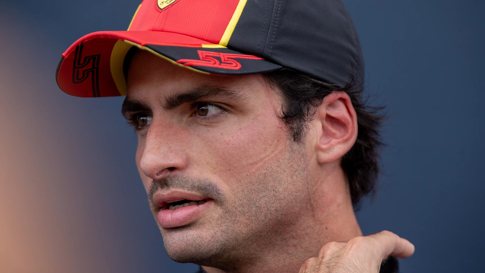 sainz-2023-portrait-2.png