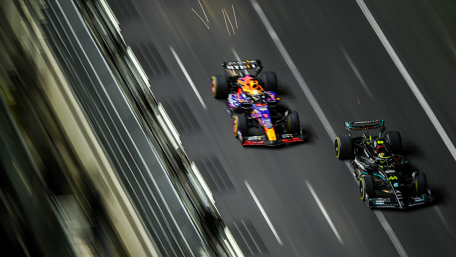 verstappen-hamilton-las-vegas-practice-2023.png