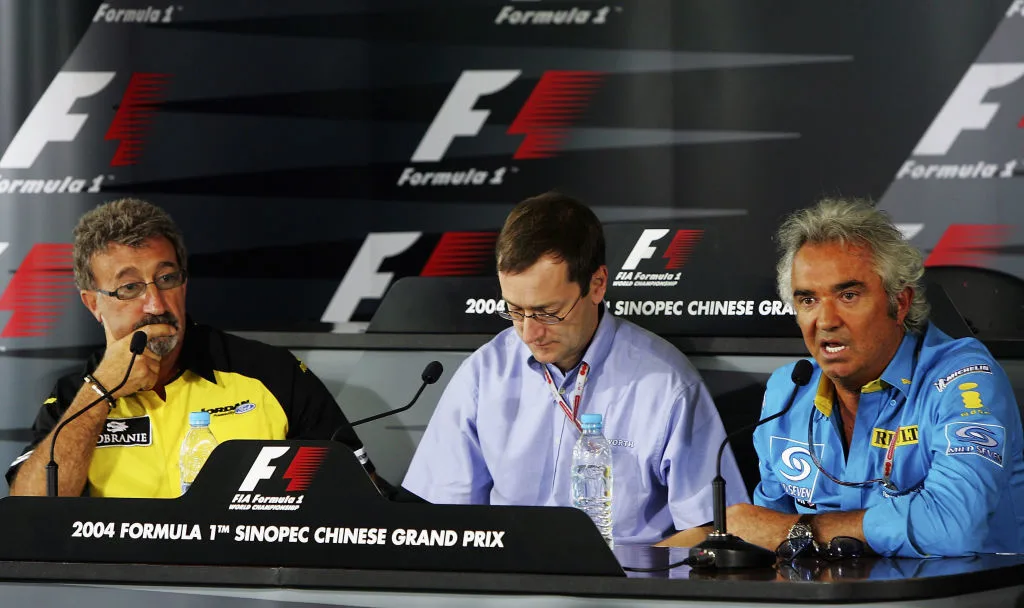 SHANGHAI, CHINA - SEPTEMBER 23: Team bosses Eddie Jordan (Jordan), Tony Purnell (Jaguar), Flavio