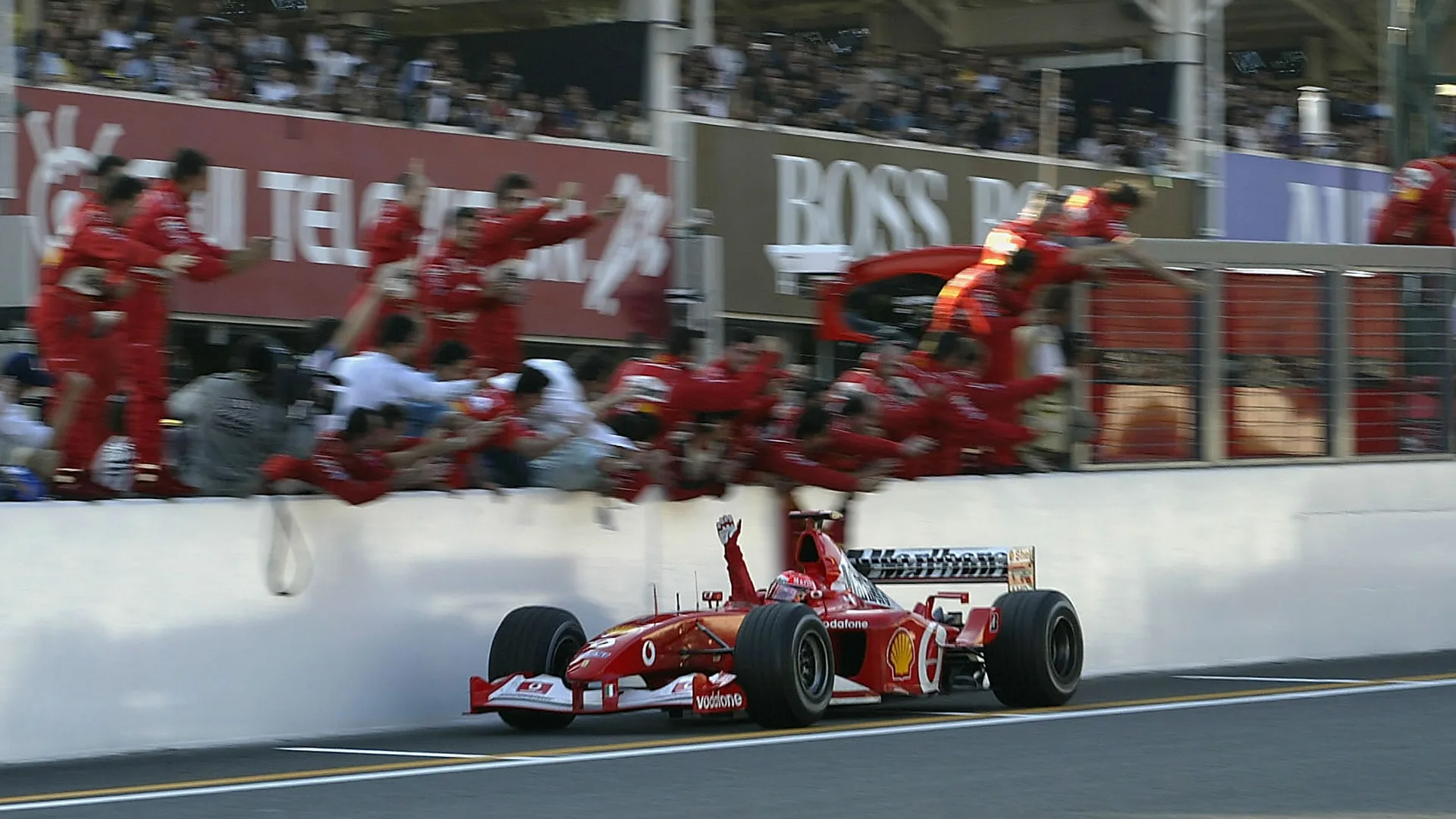 michael-schumacher-suzuka-win.png