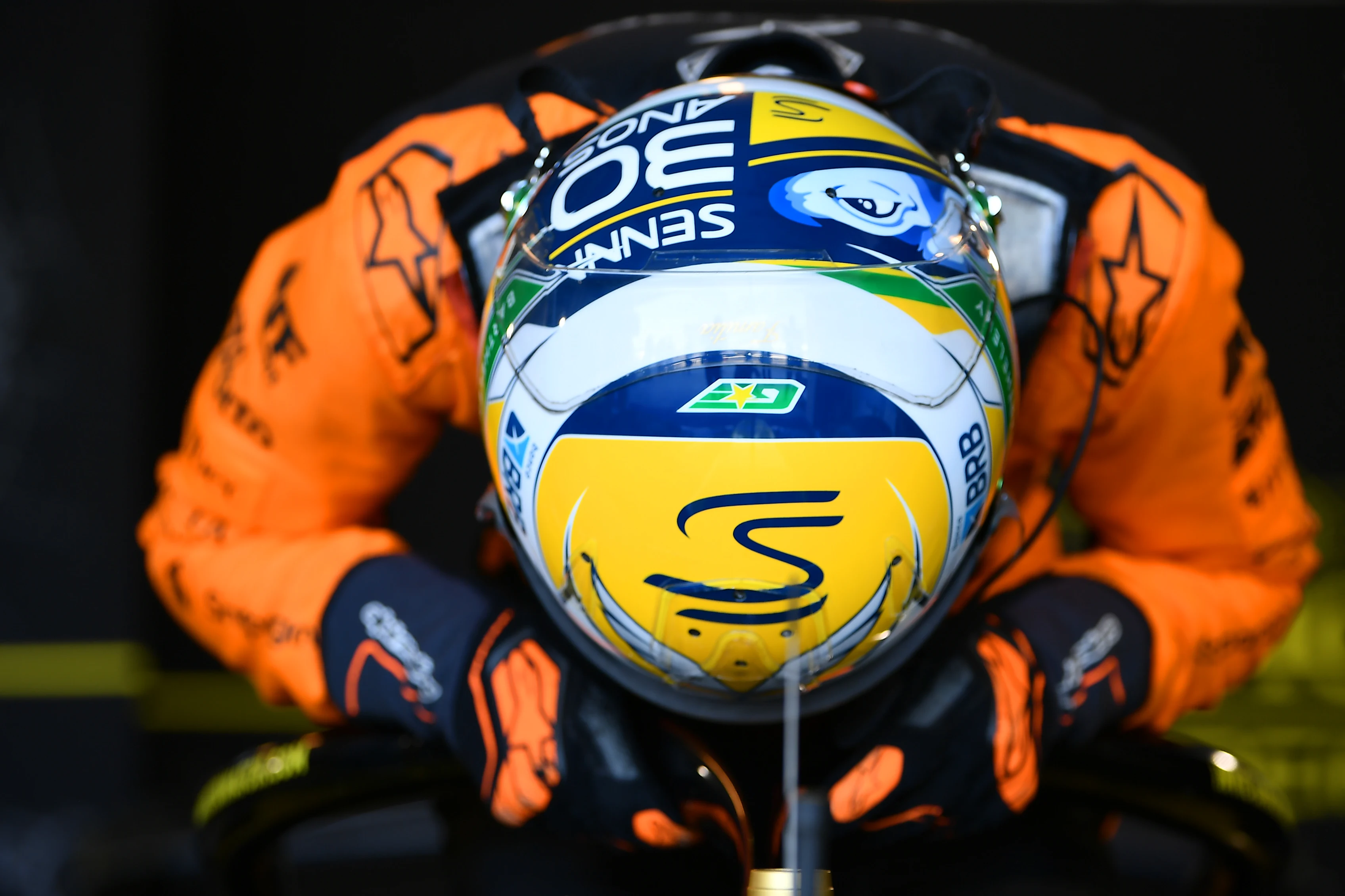 ABU DHABI, UNITED ARAB EMIRATES - DECEMBER 06: Gabriel Bortoleto of Brazil and Invicta Racing (10)