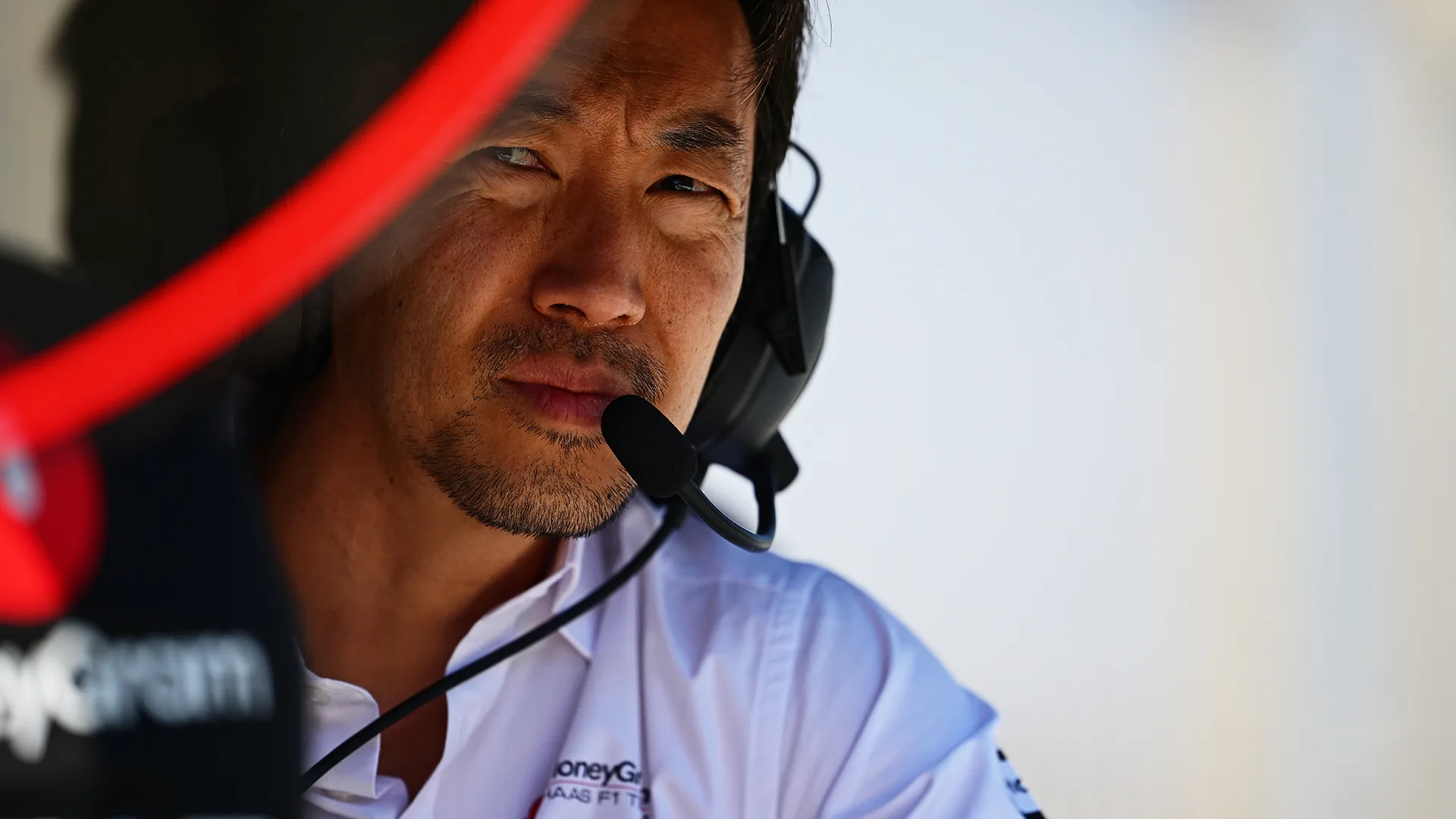 komatsu-2024-portrait-1.png