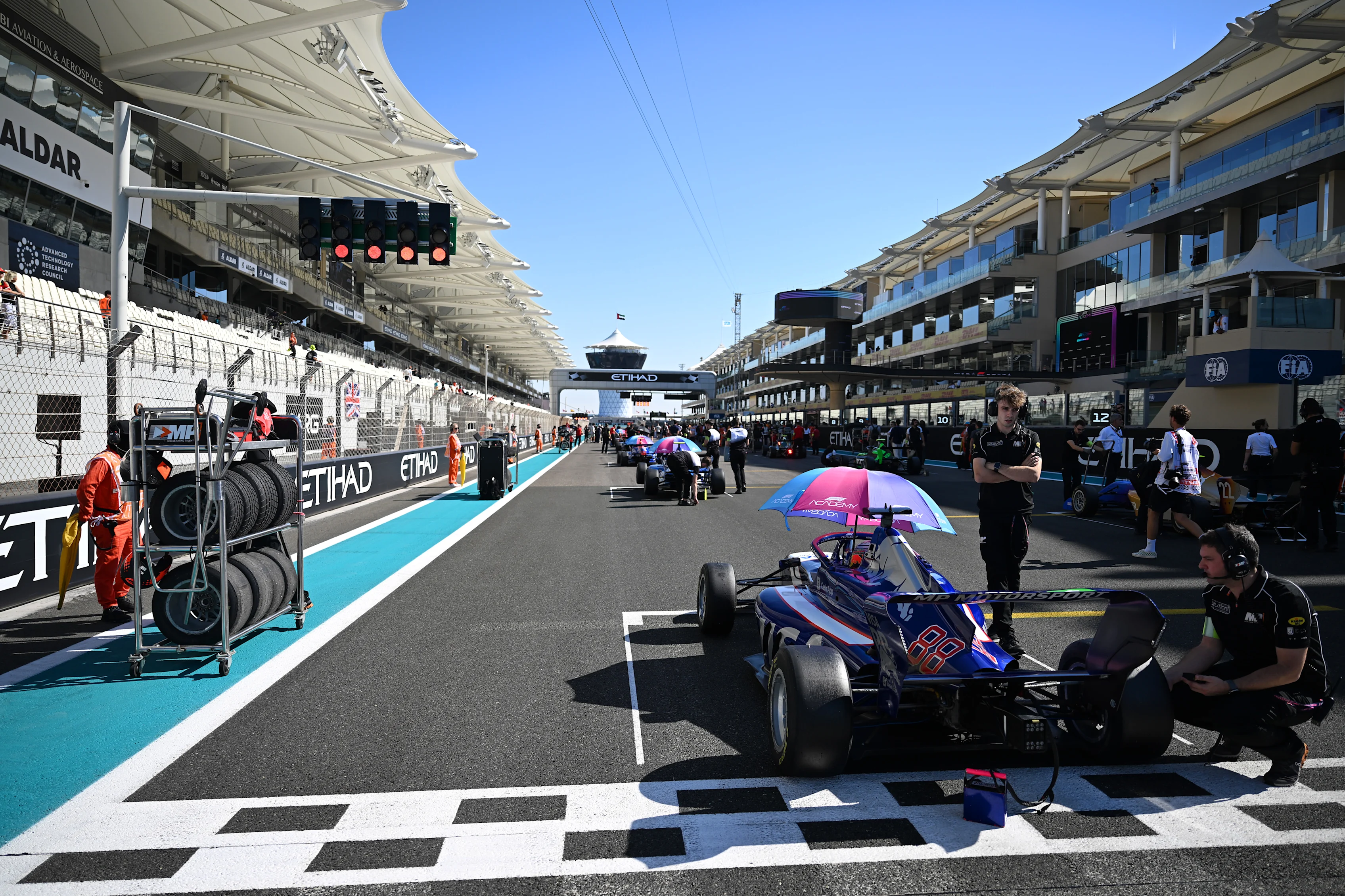 MIAMI, FLORIDA - MAY 04: A general view of the grid preparations during race 1 during Round 2 Miami