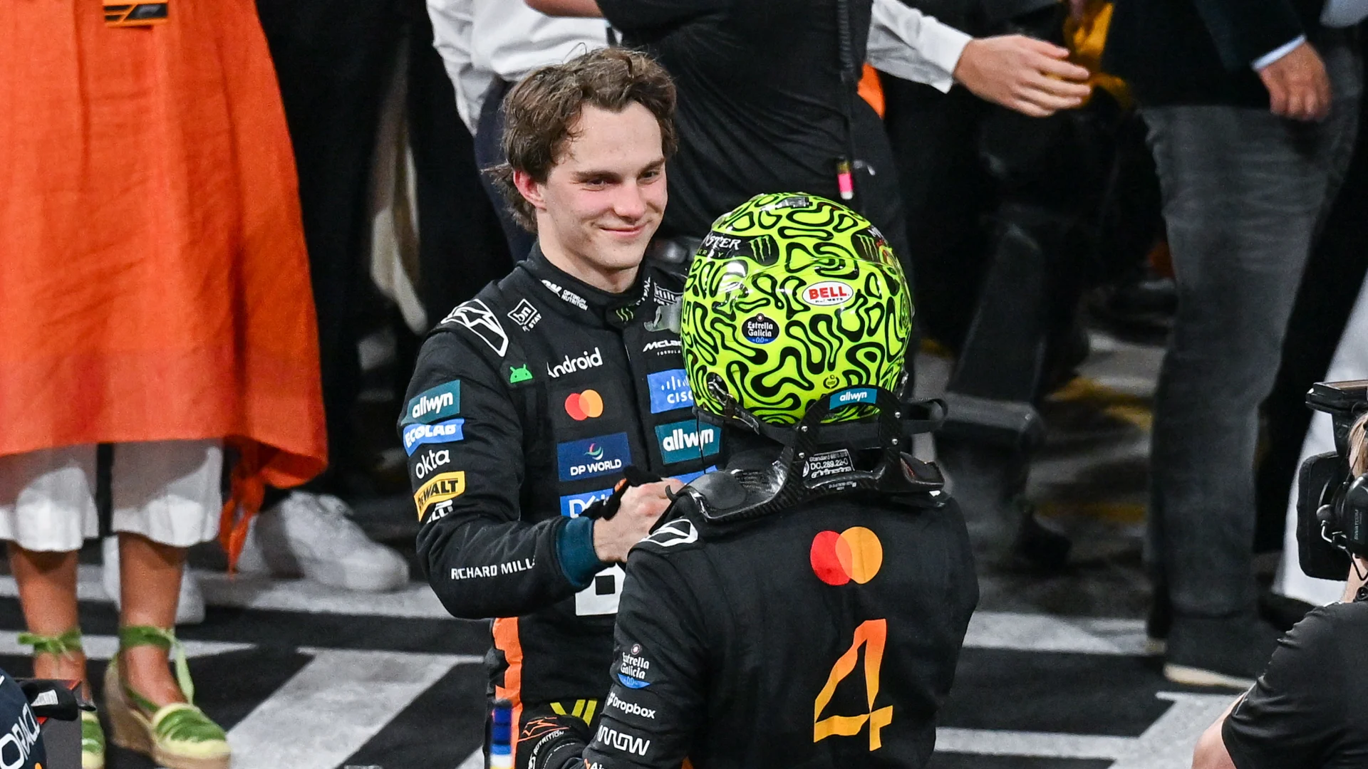 ABU DHABI, UNITED ARAB EMIRATES - DECEMBER 04: Lando Norris of Great Britain and McLaren and Oscar