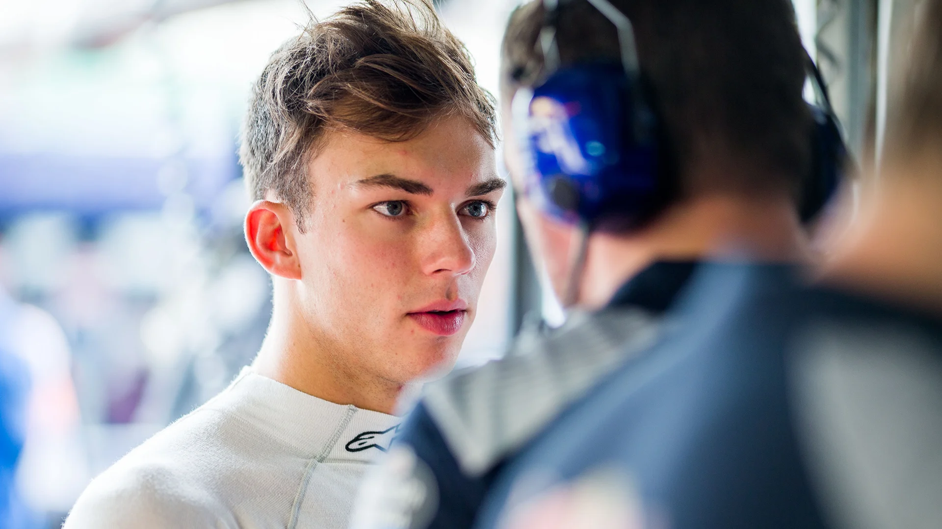 gasly-toro-rosso-2017.png